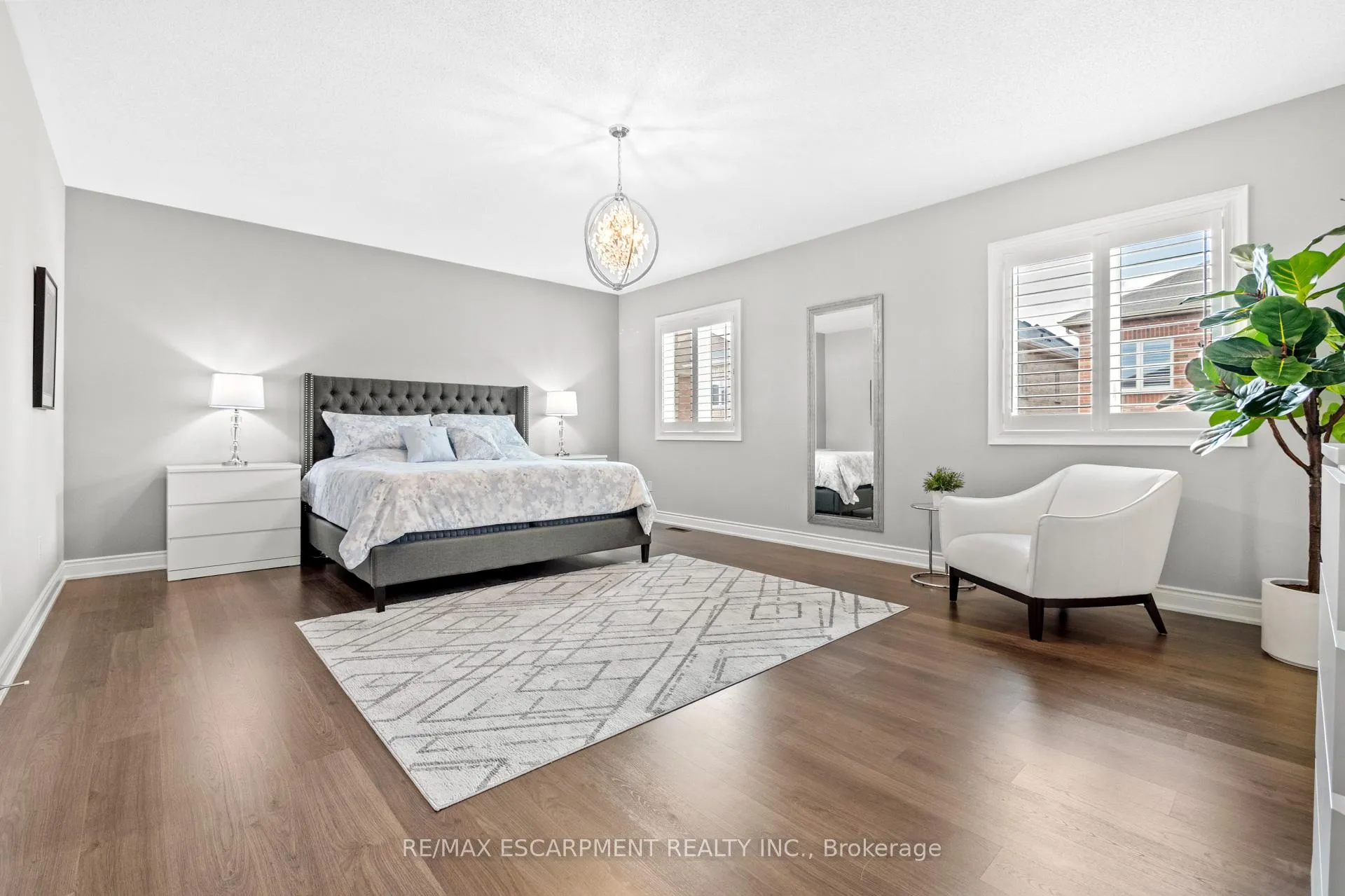 Photo 27 of 107 Avanti Crescent, Hamilton, Waterdown — HOMEH