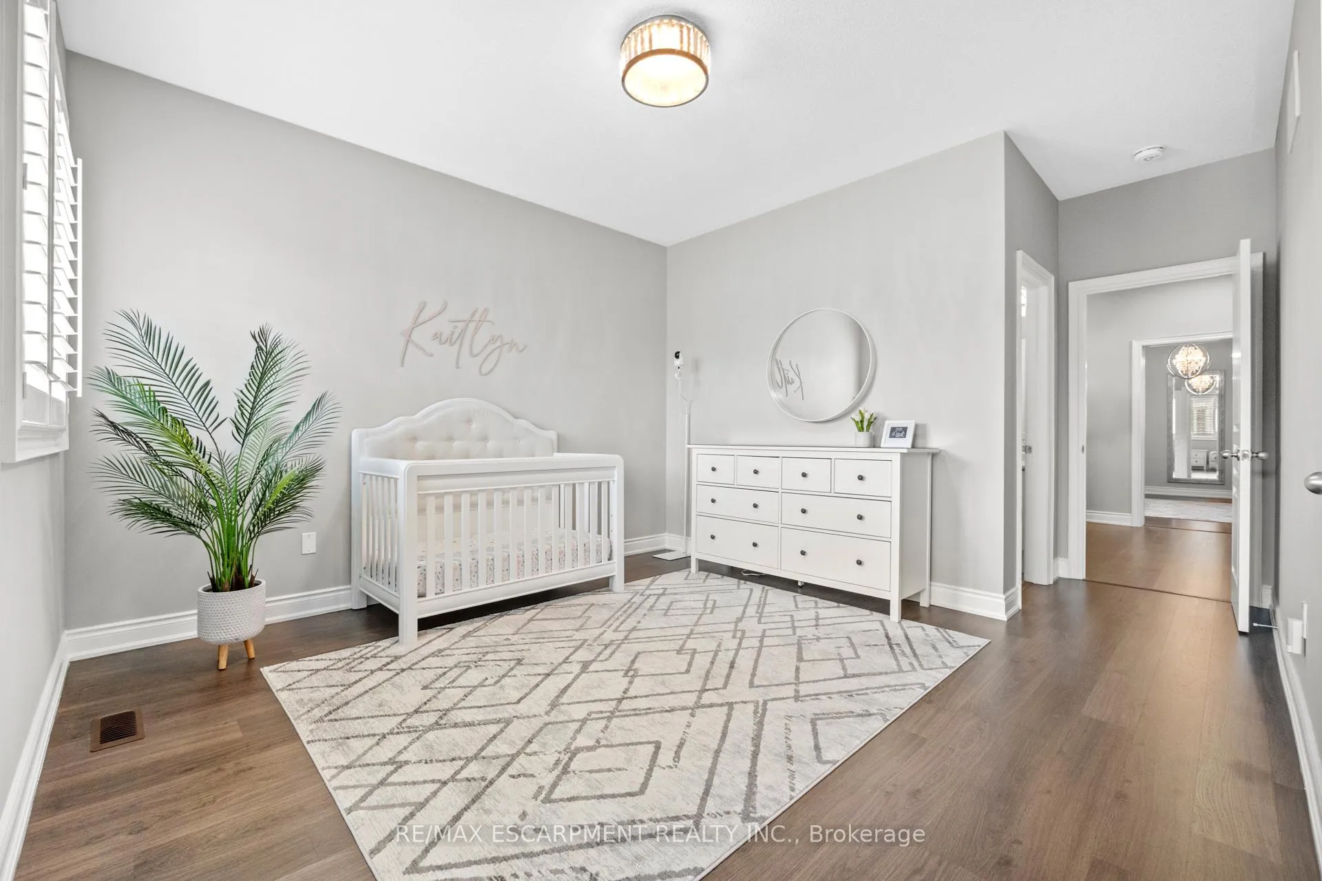 Photo 34 of 107 Avanti Crescent, Hamilton, Waterdown — HOMEH