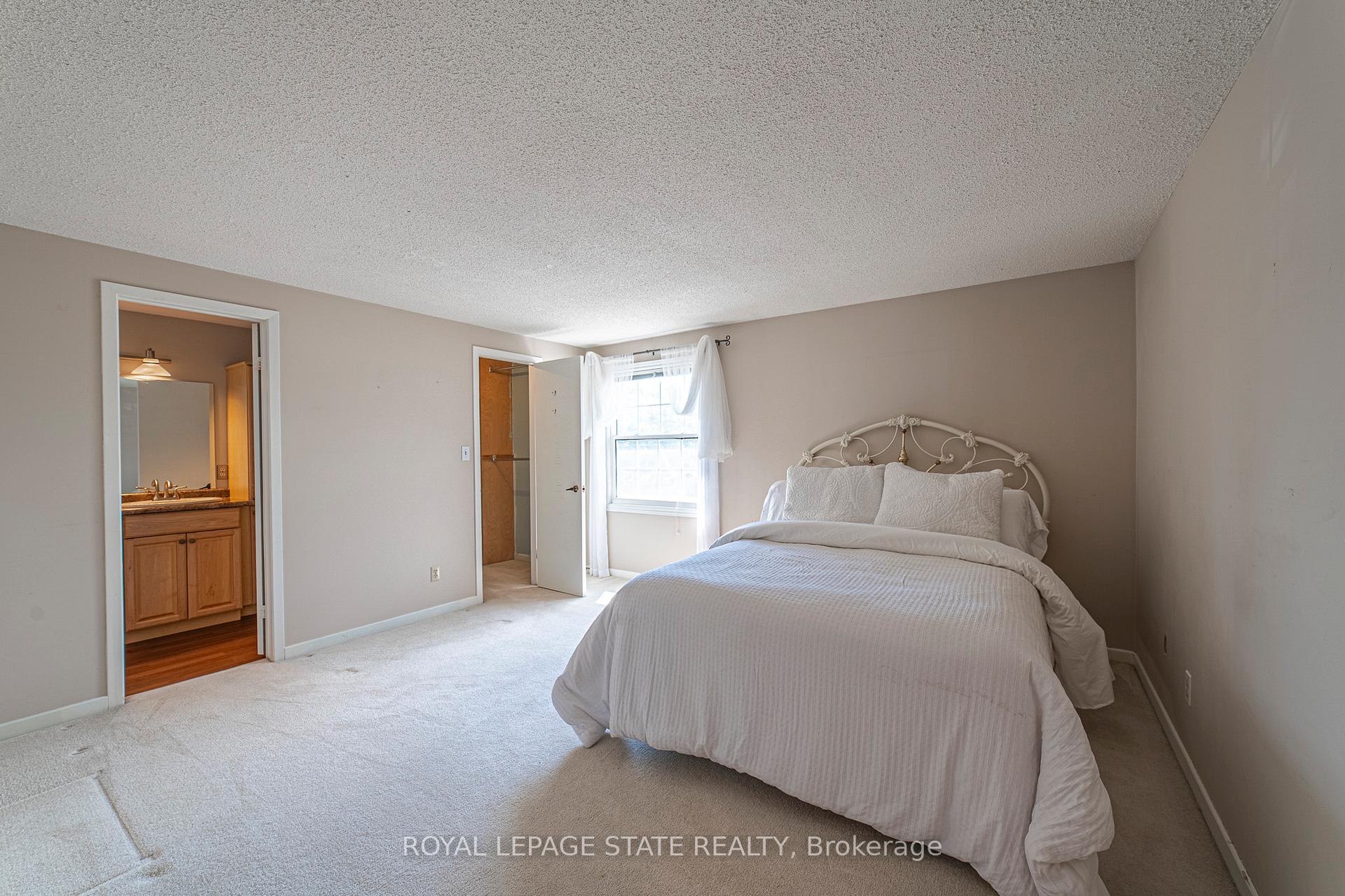 Photo 25 of 929 Daryl Drive, Burlington, Bayview — HOMEH