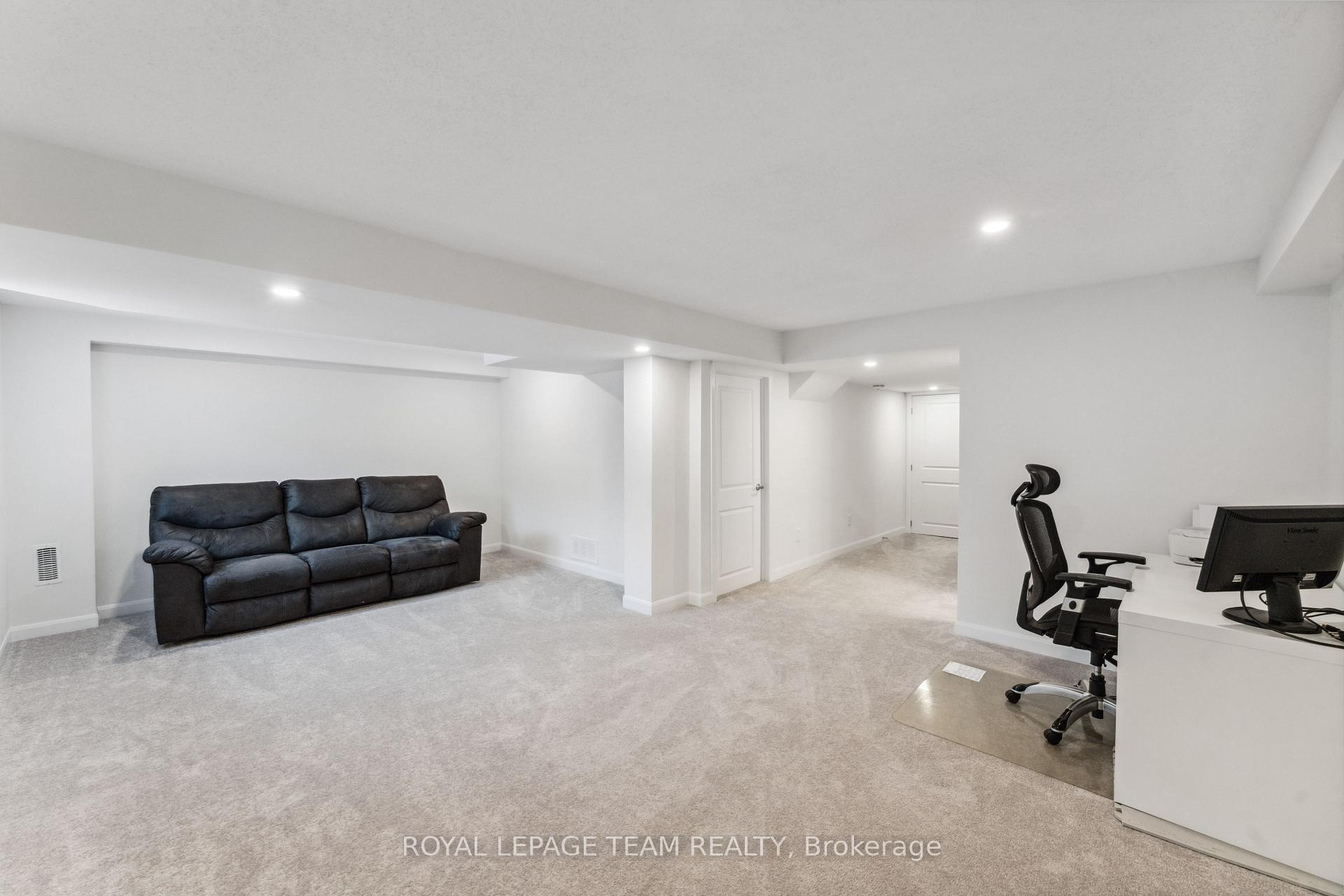 Photo 32 of 141 Maynooth Court, Ottawa, Barrhaven - Half Moon Bay — HOMEH