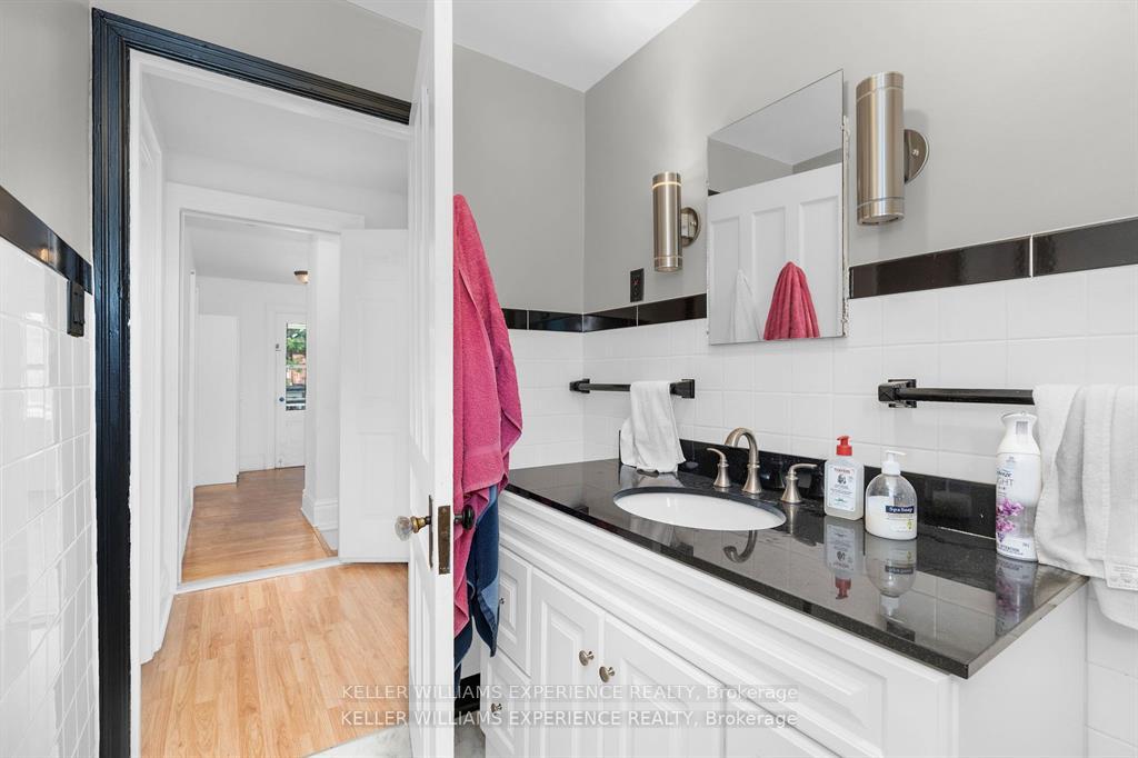 Photo 19 of 134 Owen Street, Barrie, Wellington — HOMEH