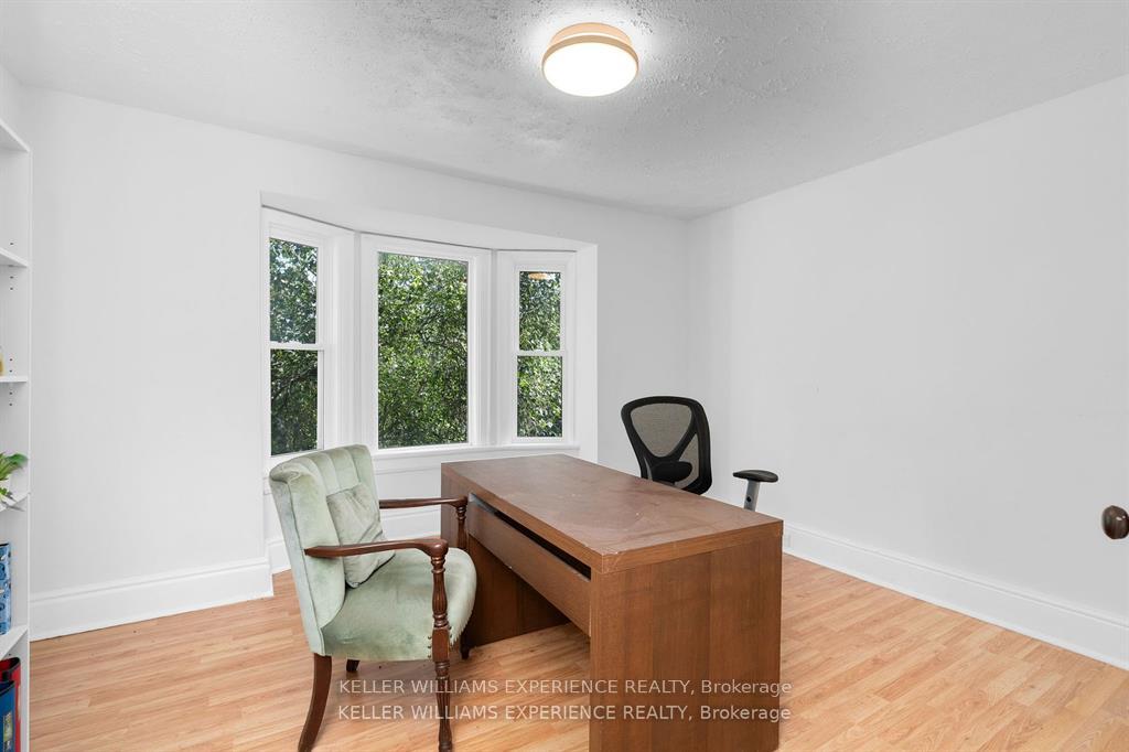 Photo 20 of 134 Owen Street, Barrie, Wellington — HOMEH