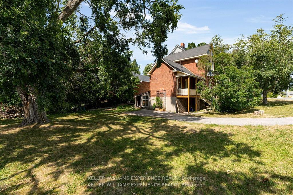 Photo 24 of 134 Owen Street, Barrie, Wellington — HOMEH