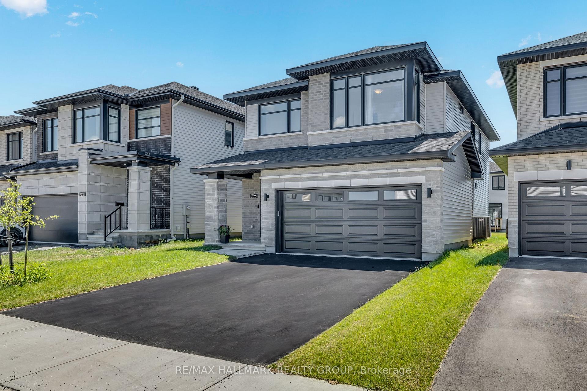 Photo 4 of 796 Chorus Drive, Ottawa, Riverside South/Gloucester Glen — HOMEH