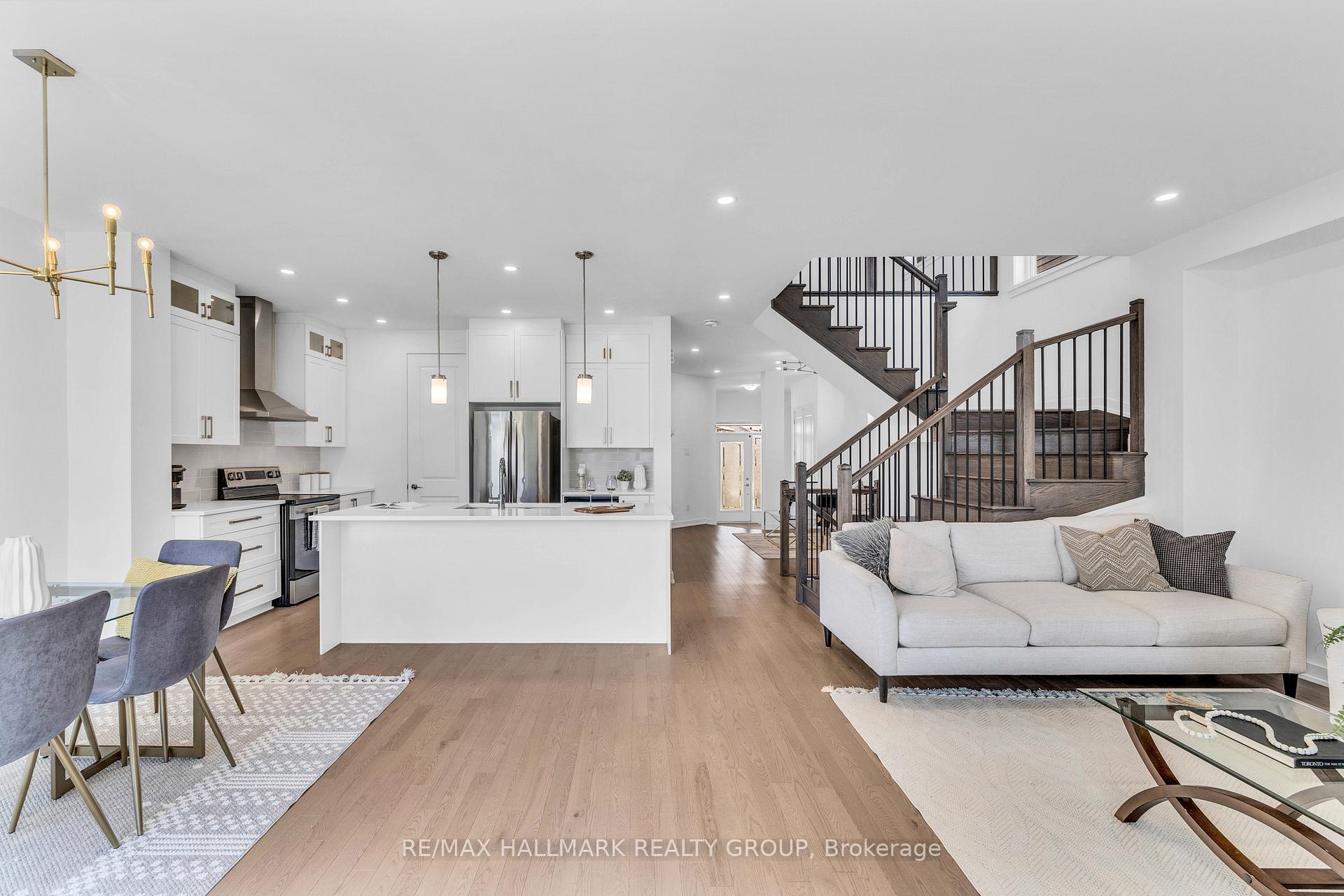 Photo 17 of 796 Chorus Drive, Ottawa, Riverside South/Gloucester Glen — HOMEH