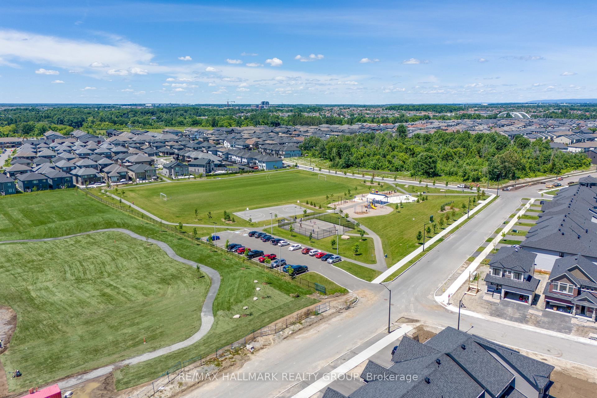 Photo 35 of 796 Chorus Drive, Ottawa, Riverside South/Gloucester Glen — HOMEH