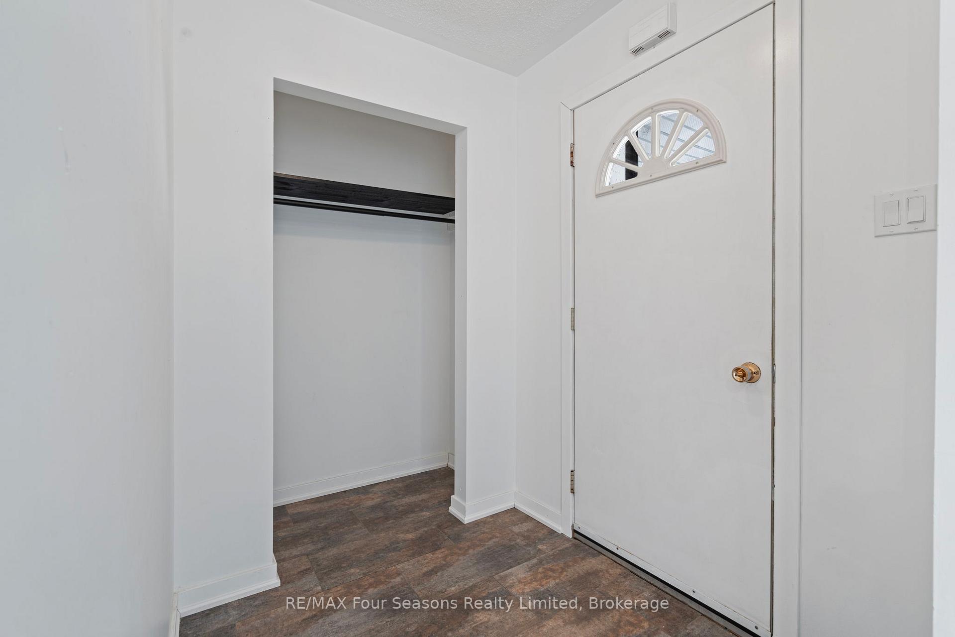 Photo 5 of 199 Sutherland Street S, Clearview, Stayner — HOMEH
