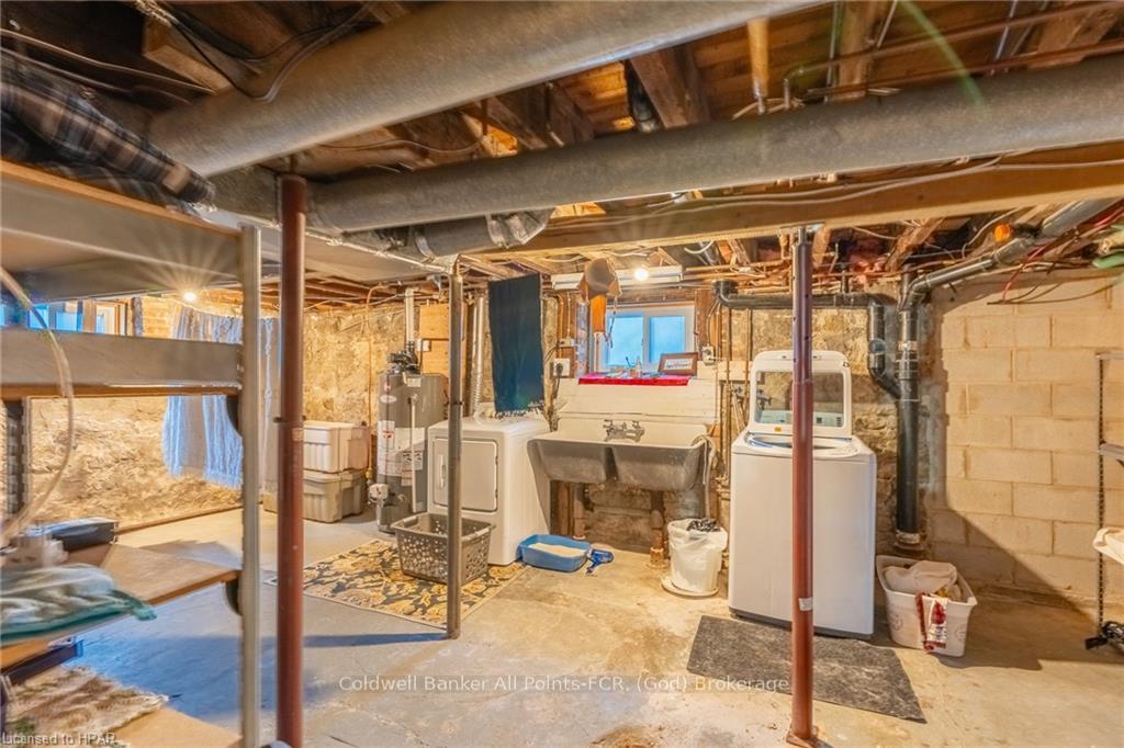 Photo 34 of 97 Elgin Avenue E, Goderich, Goderich (Town) — HOMEH