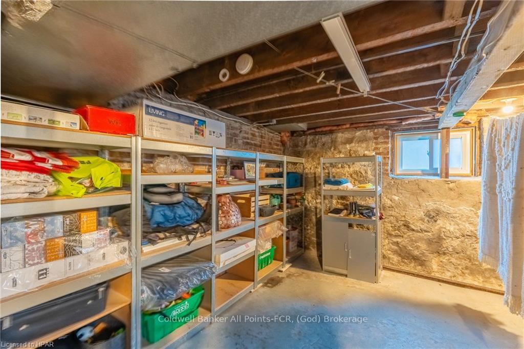 Photo 35 of 97 Elgin Avenue E, Goderich, Goderich (Town) — HOMEH