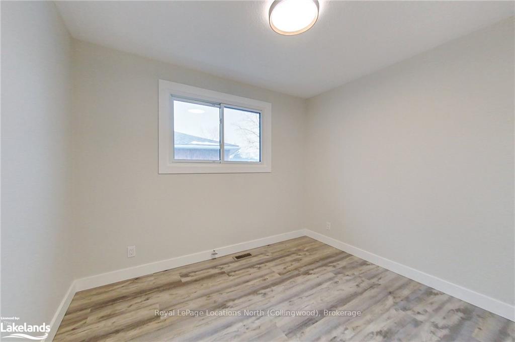 Photo 19 of 42 Courtice Crescent, Collingwood — HOMEH