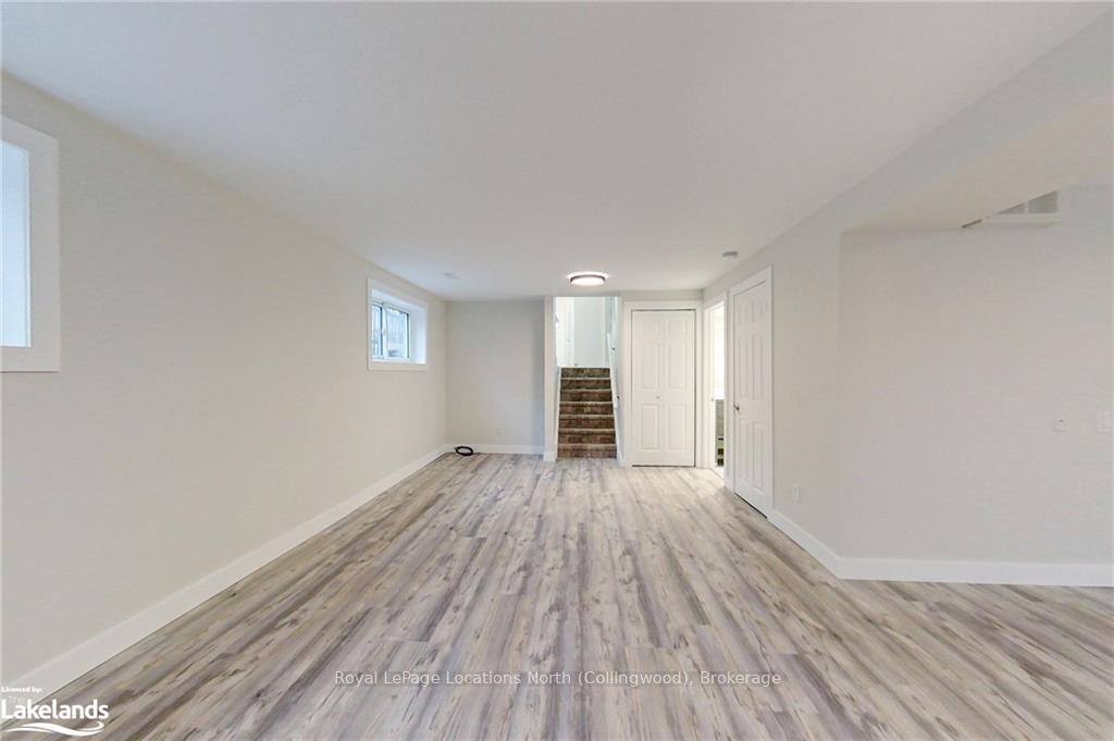 Photo 24 of 42 Courtice Crescent, Collingwood — HOMEH