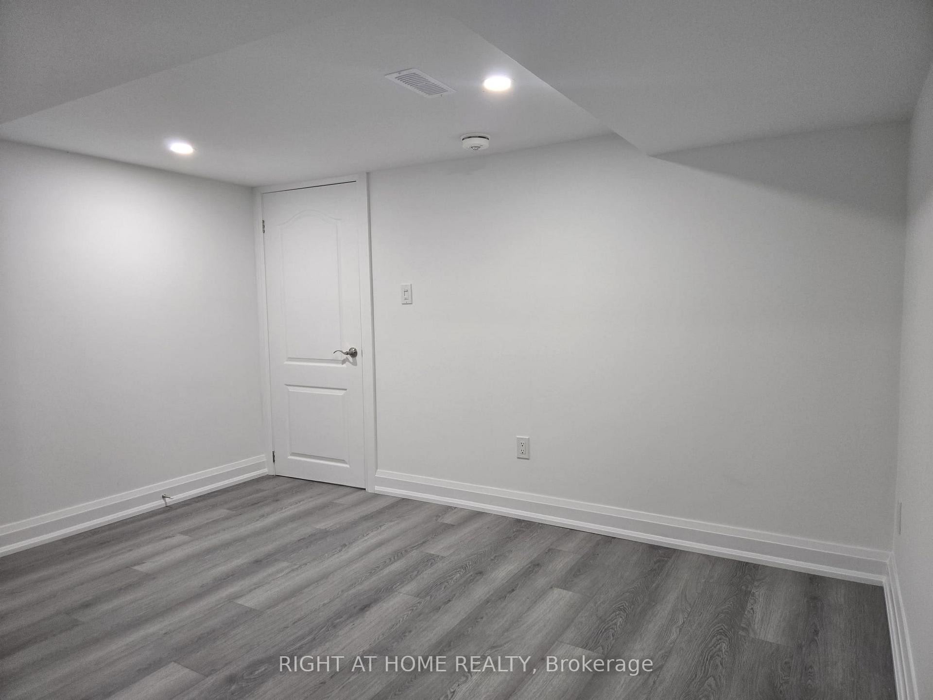 Photo 2 of 26 Olive Street, Grimsby, Grimsby Beach — HOMEH