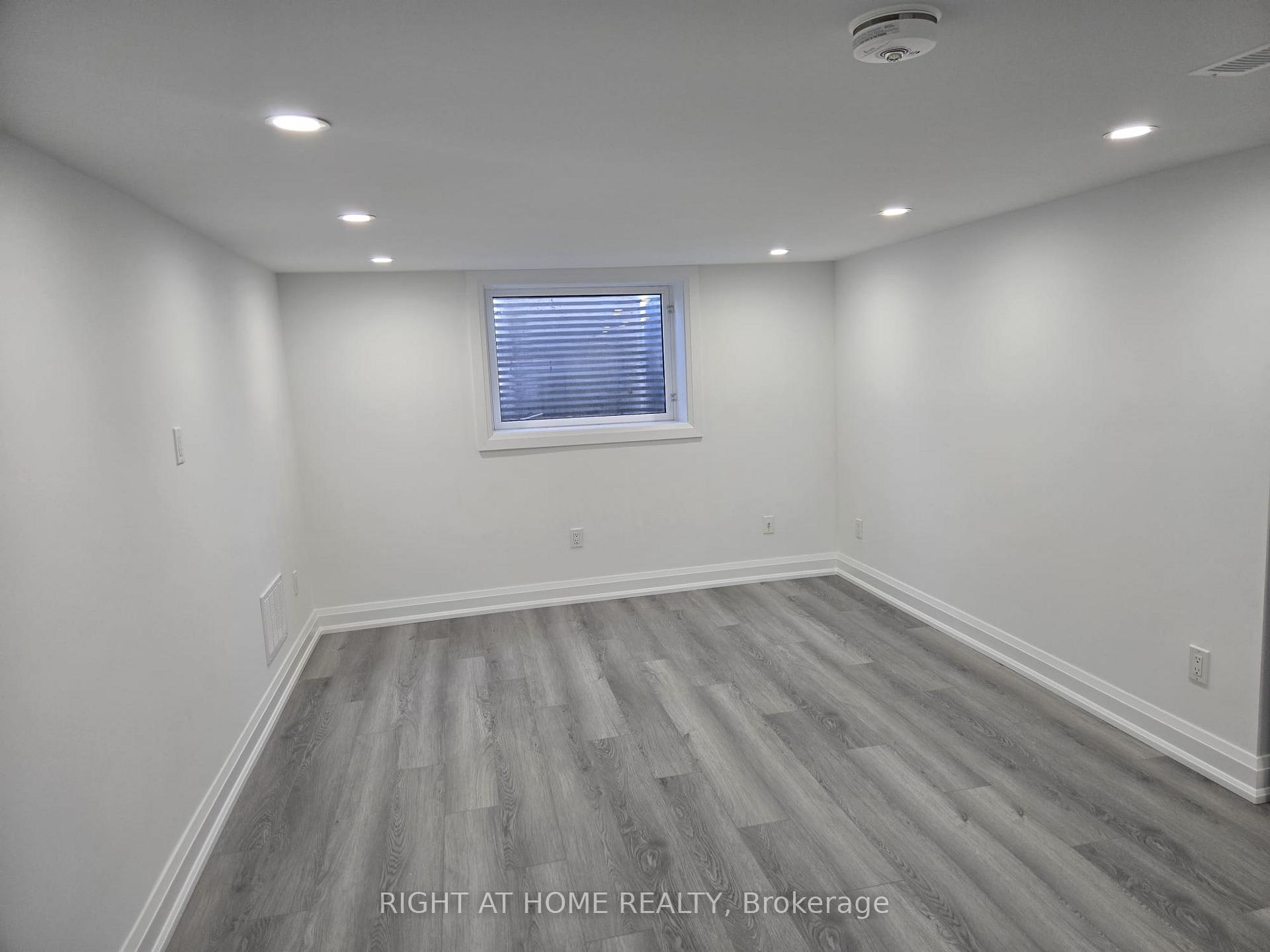 Photo 7 of 26 Olive Street, Grimsby, Grimsby Beach — HOMEH