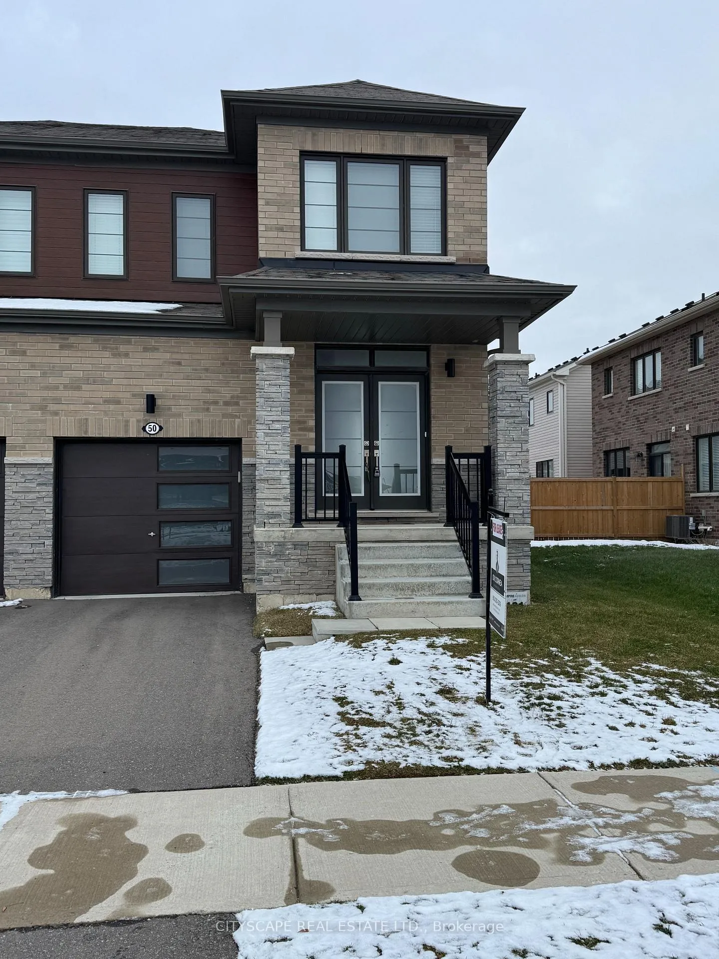 Photo 6 of 50 Whithorn Crescent, Haldimand — HOMEH
