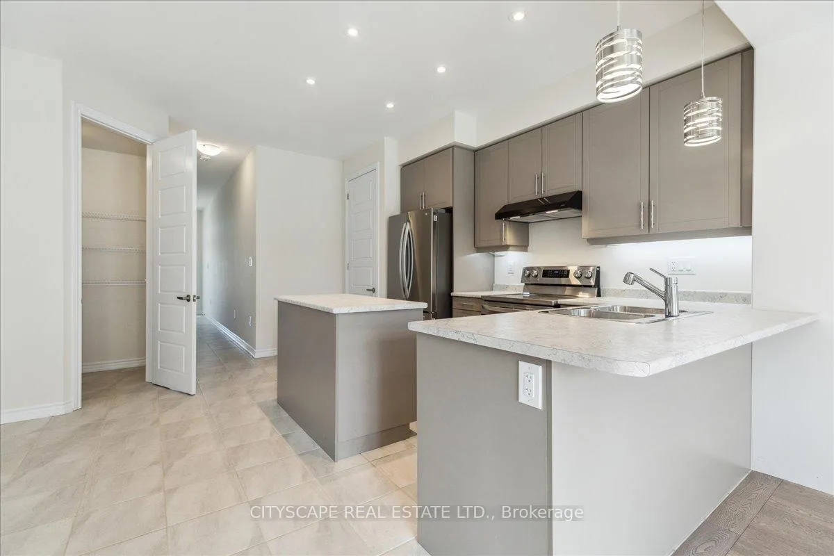 Photo 97 of 50 Whithorn Crescent, Haldimand — HOMEH