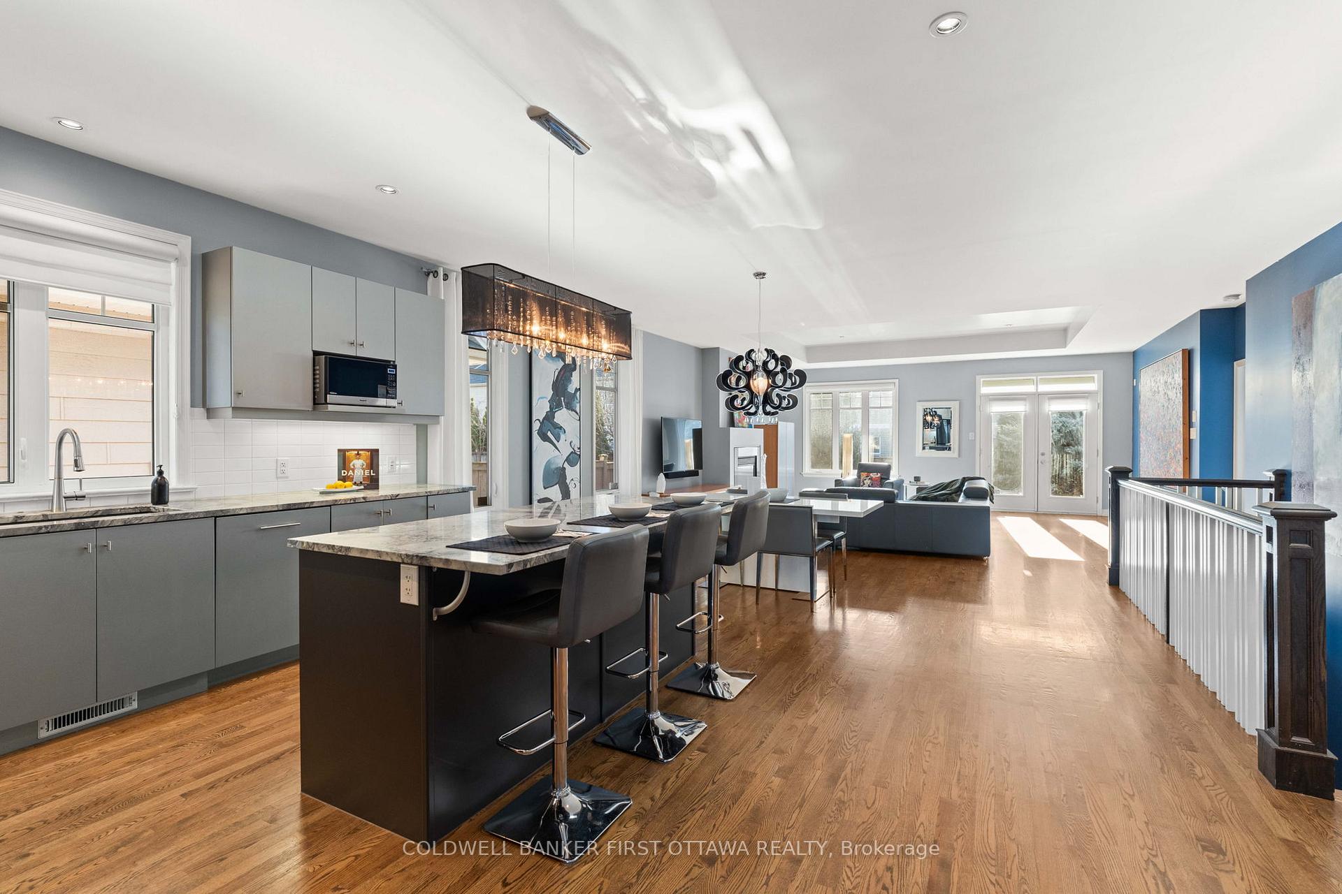 Photo 4 of 311 Blackleaf Drive, Ottawa, Barrhaven - Stonebridge — HOMEH