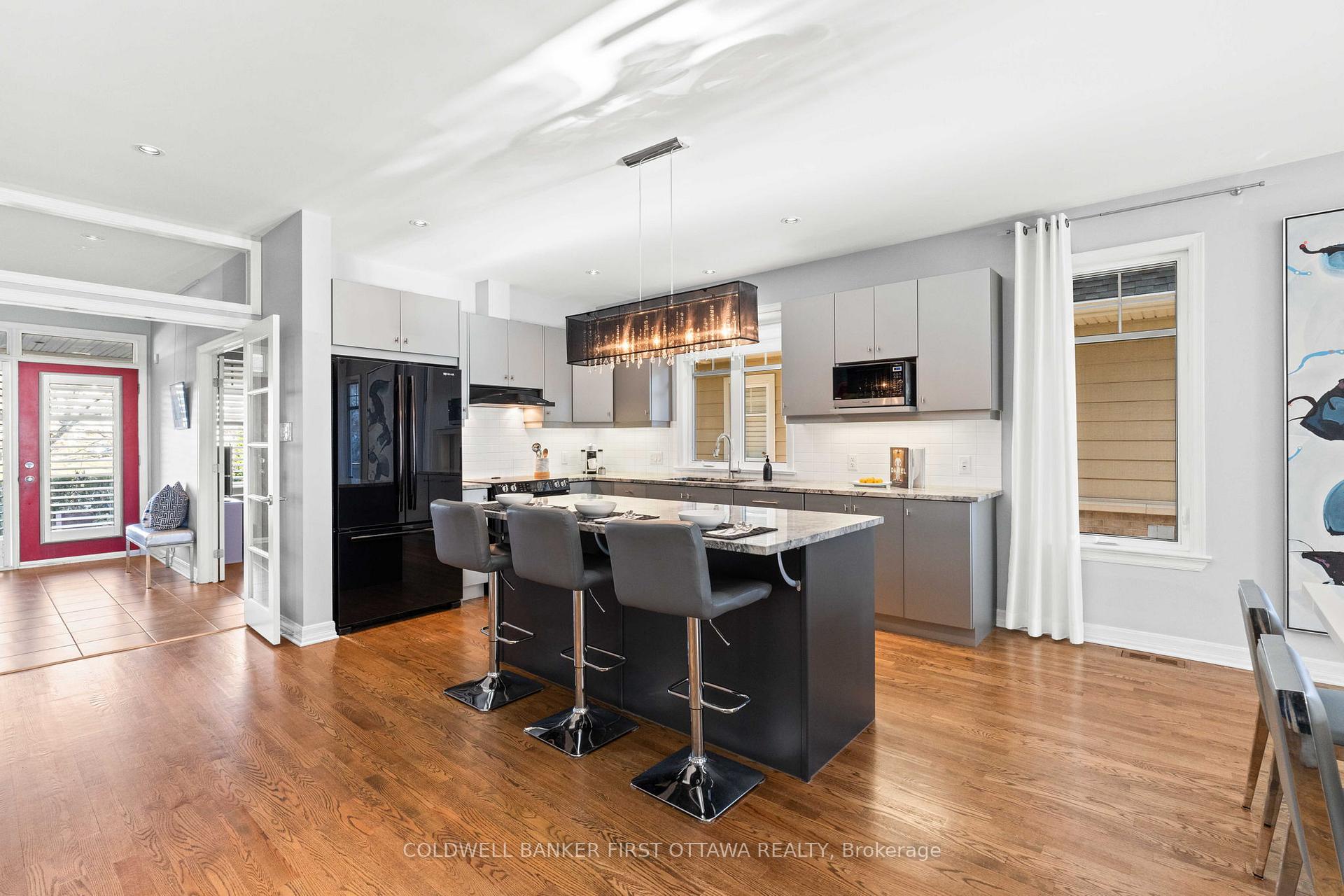 Photo 5 of 311 Blackleaf Drive, Ottawa, Barrhaven - Stonebridge — HOMEH