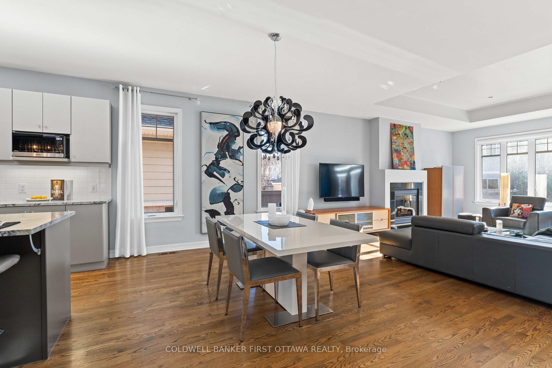 Photo 7 of 311 Blackleaf Drive, Ottawa, Barrhaven - Stonebridge — HOMEH