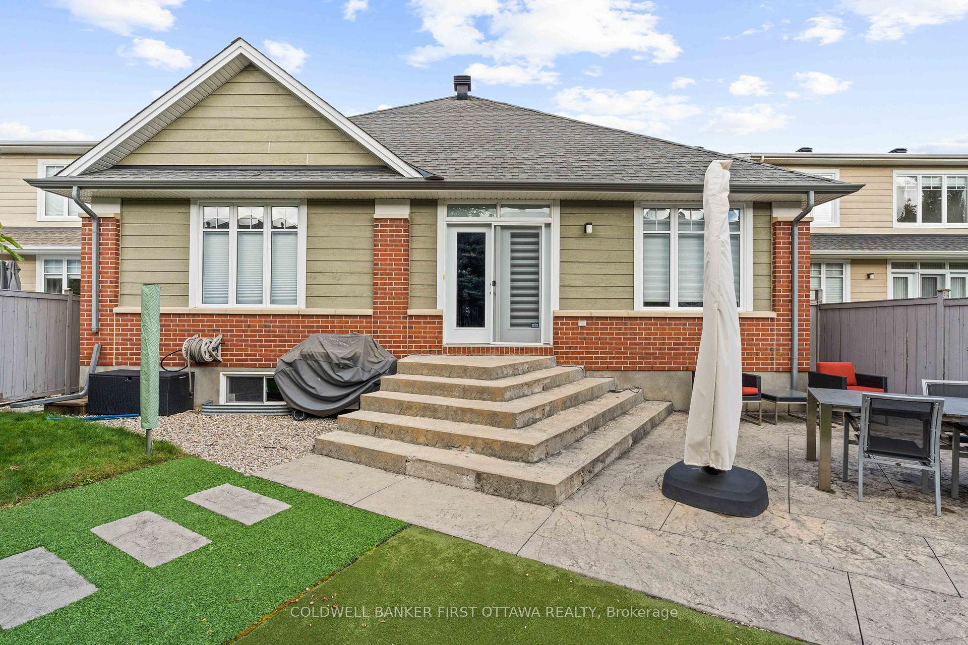 Photo 19 of 311 Blackleaf Drive, Ottawa, Barrhaven - Stonebridge — HOMEH
