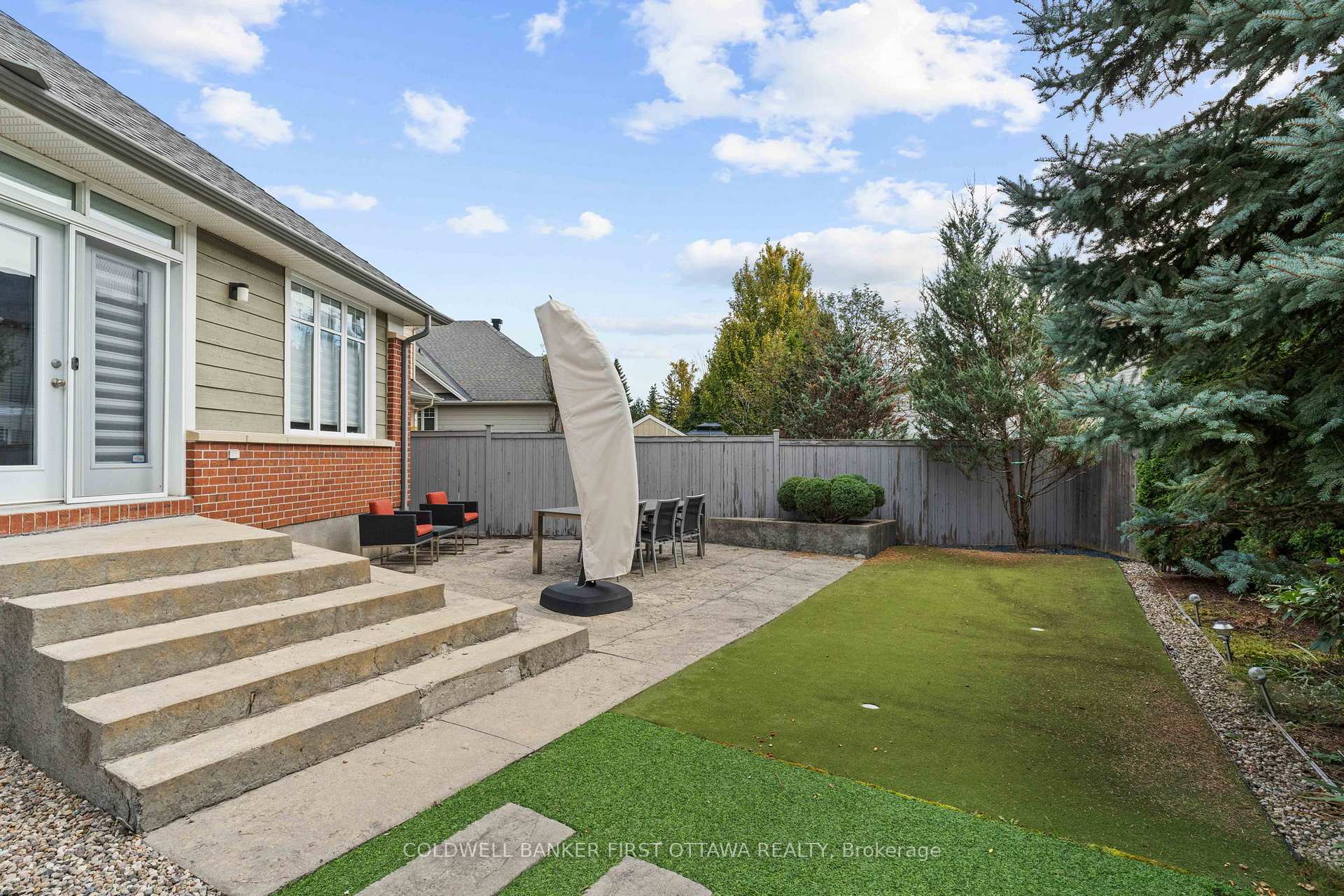 Photo 22 of 311 Blackleaf Drive, Ottawa, Barrhaven - Stonebridge — HOMEH