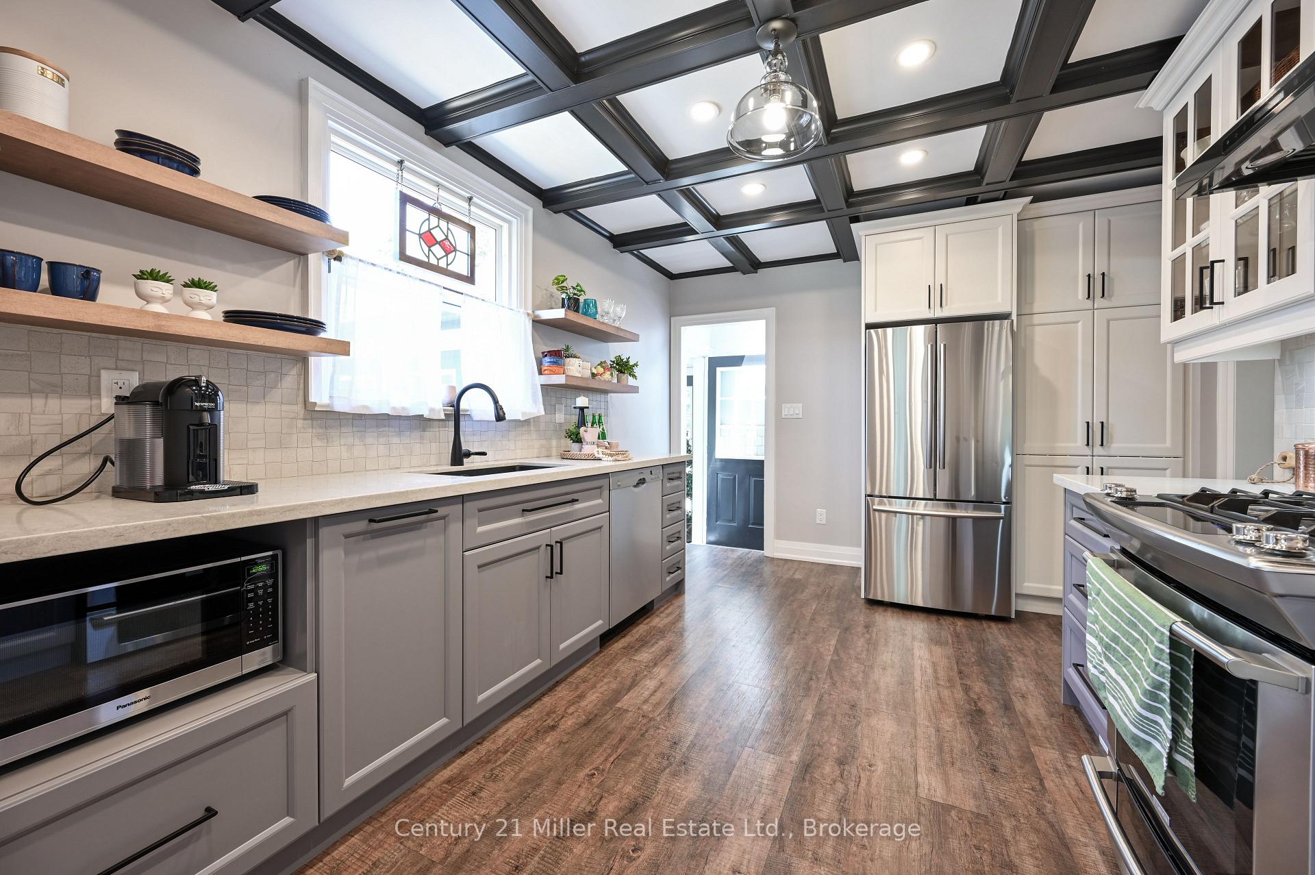 Photo 2 of 179 Townsend Avenue, Burlington, LaSalle — HOMEH