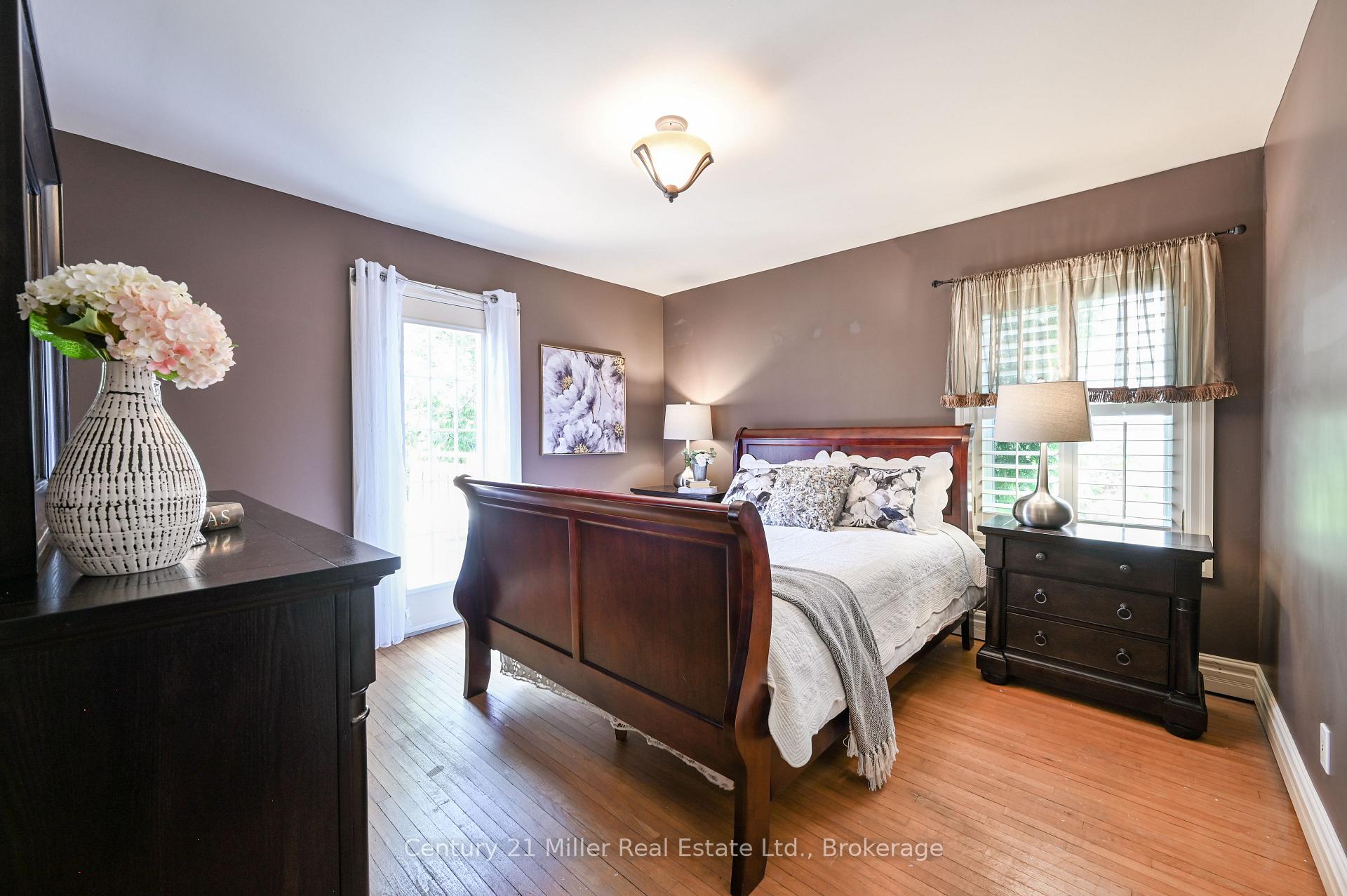 Photo 14 of 179 Townsend Avenue, Burlington, LaSalle — HOMEH