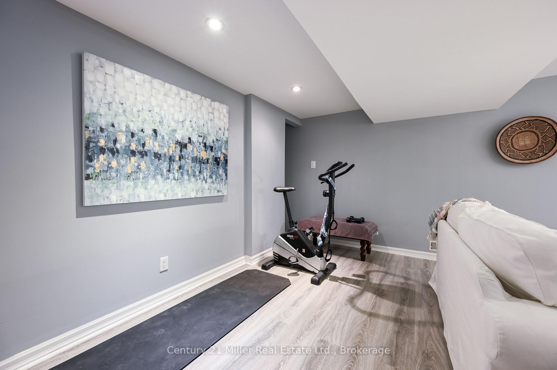 Photo 18 of 179 Townsend Avenue, Burlington, LaSalle — HOMEH