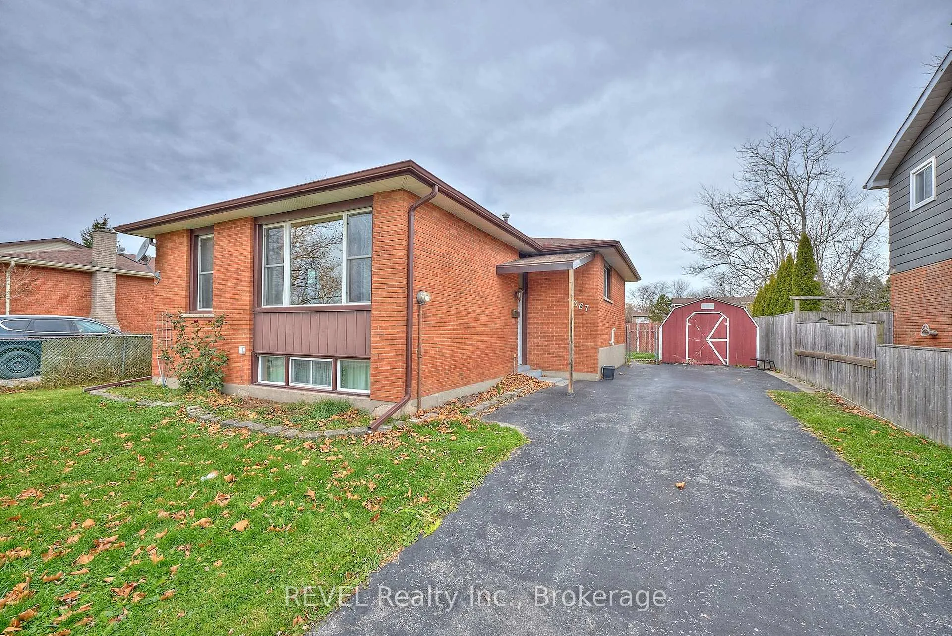 Photo 1 of 7067 Centennial Street, Niagara Falls, Arad/Fallsview — HOMEH