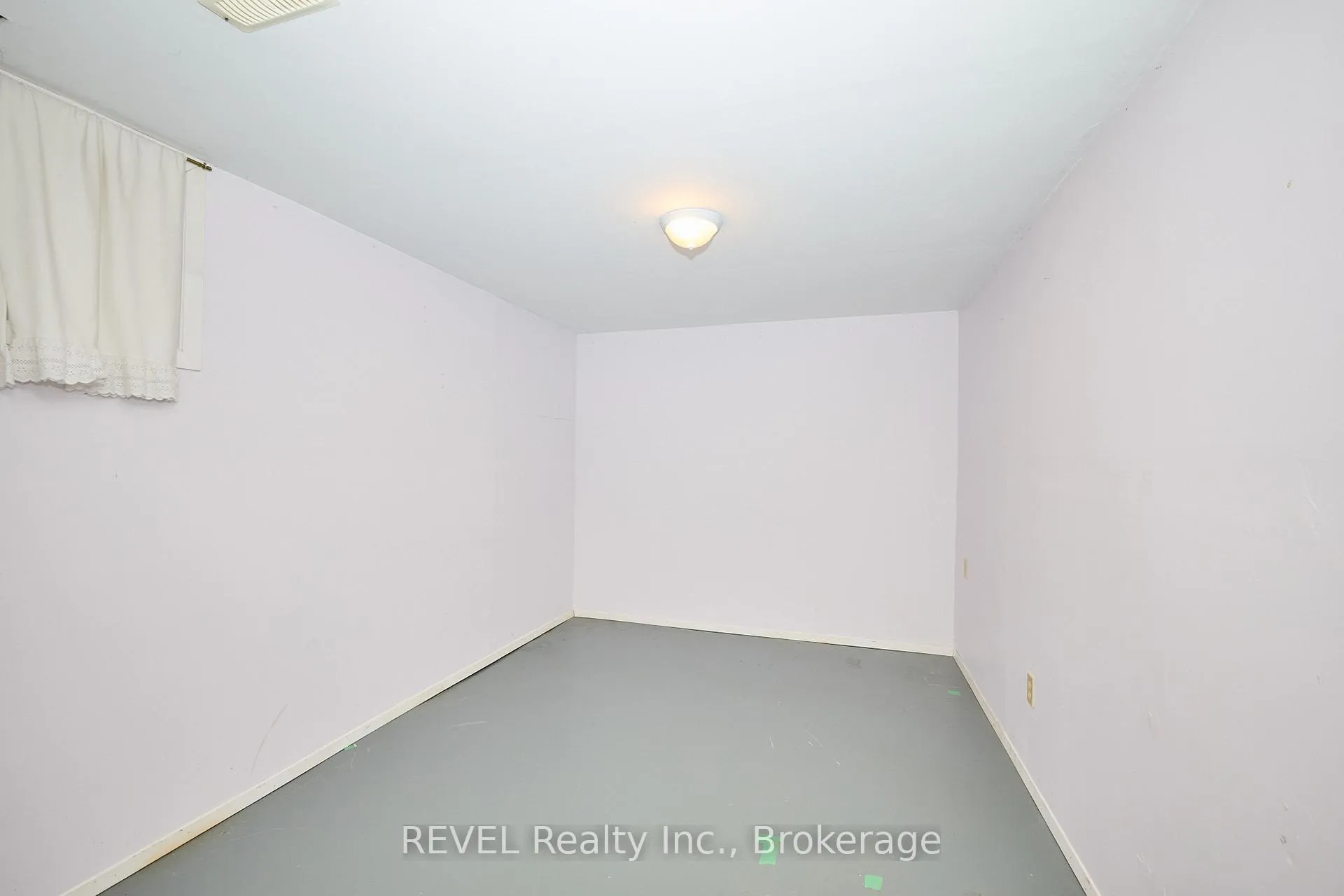 Photo 19 of 7067 Centennial Street, Niagara Falls, Arad/Fallsview — HOMEH