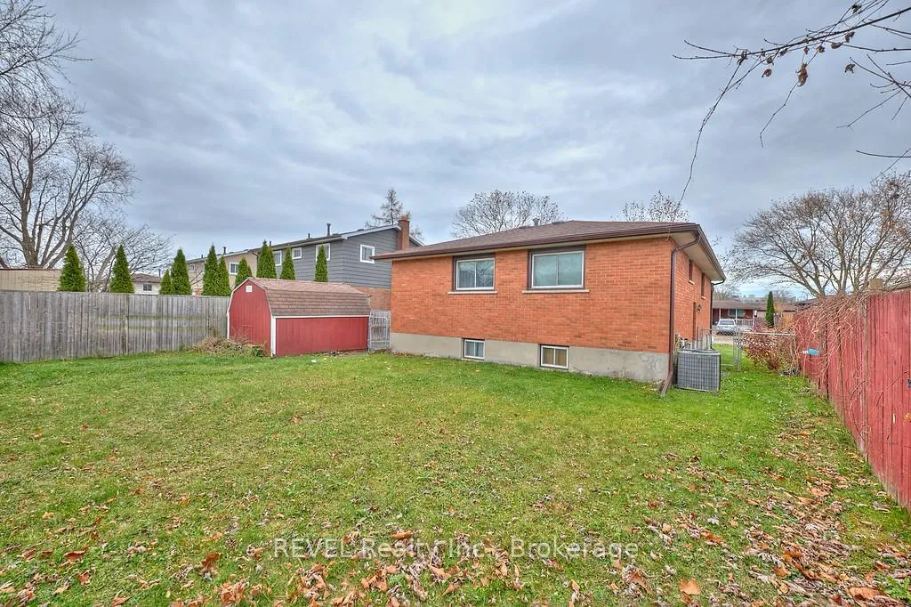 Photo 23 of 7067 Centennial Street, Niagara Falls, Arad/Fallsview — HOMEH