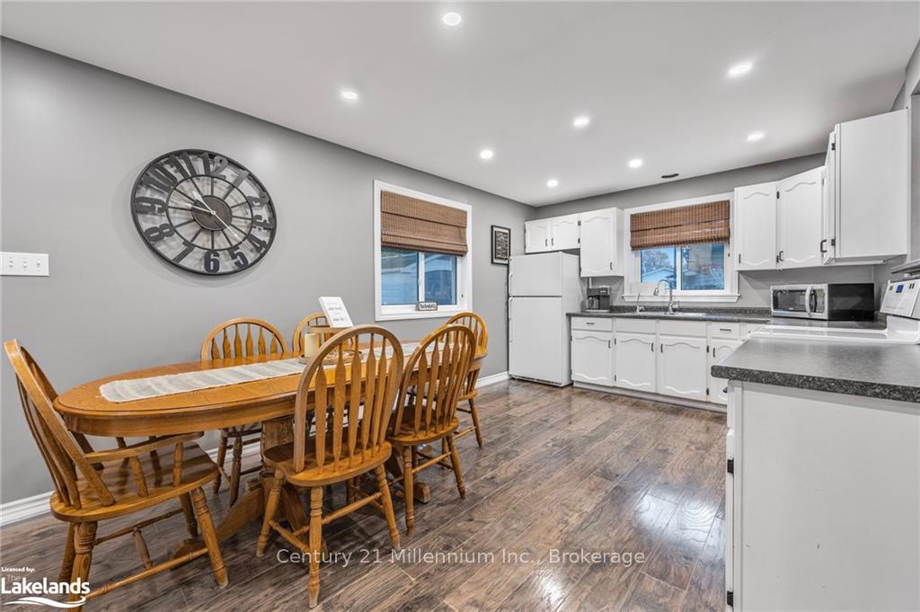 Photo 10 of 230 Christopher Street, Clearview, Stayner — HOMEH
