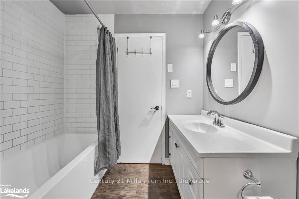 Photo 16 of 230 Christopher Street, Clearview, Stayner — HOMEH