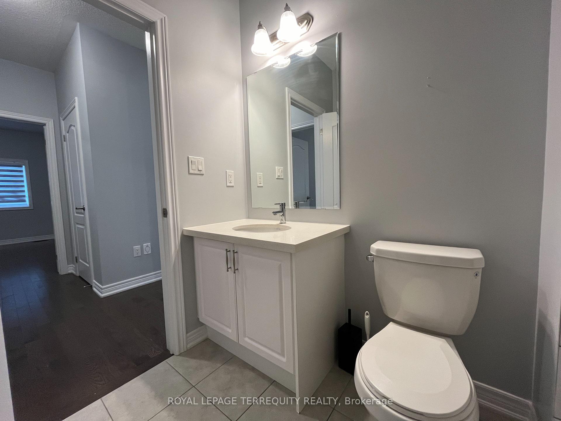 Photo 19 of 46 Pietrowski Drive, Georgina, Keswick North — HOMEH