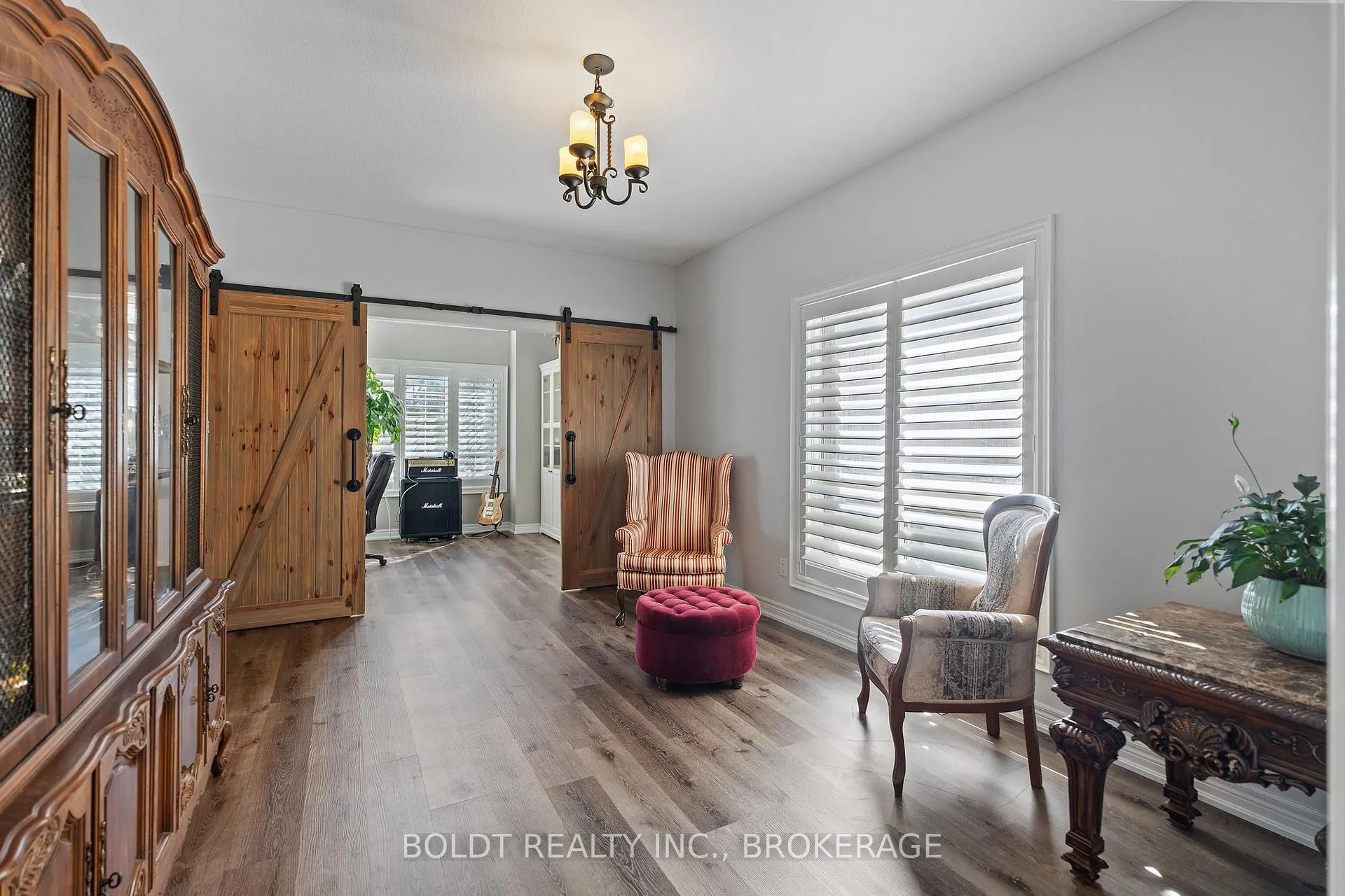Photo 12 of 8114 Windsong Drive, Niagara Falls, Ascot — HOMEH