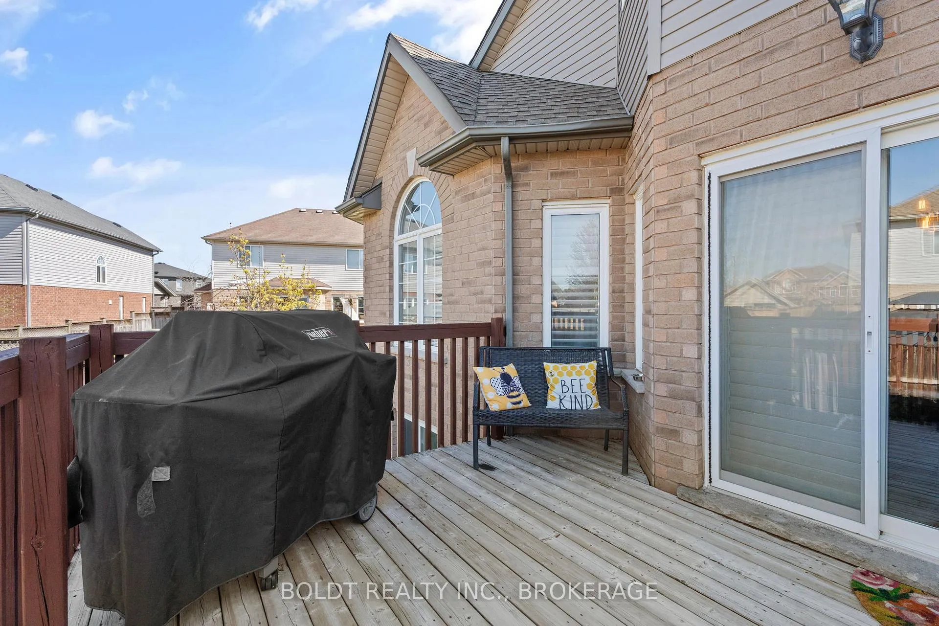 Photo 33 of 8114 Windsong Drive, Niagara Falls, Ascot — HOMEH