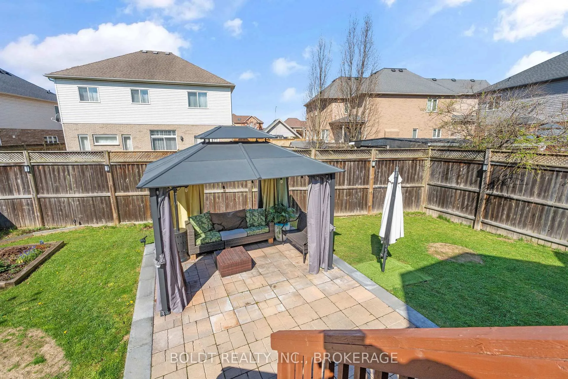 Photo 34 of 8114 Windsong Drive, Niagara Falls, Ascot — HOMEH