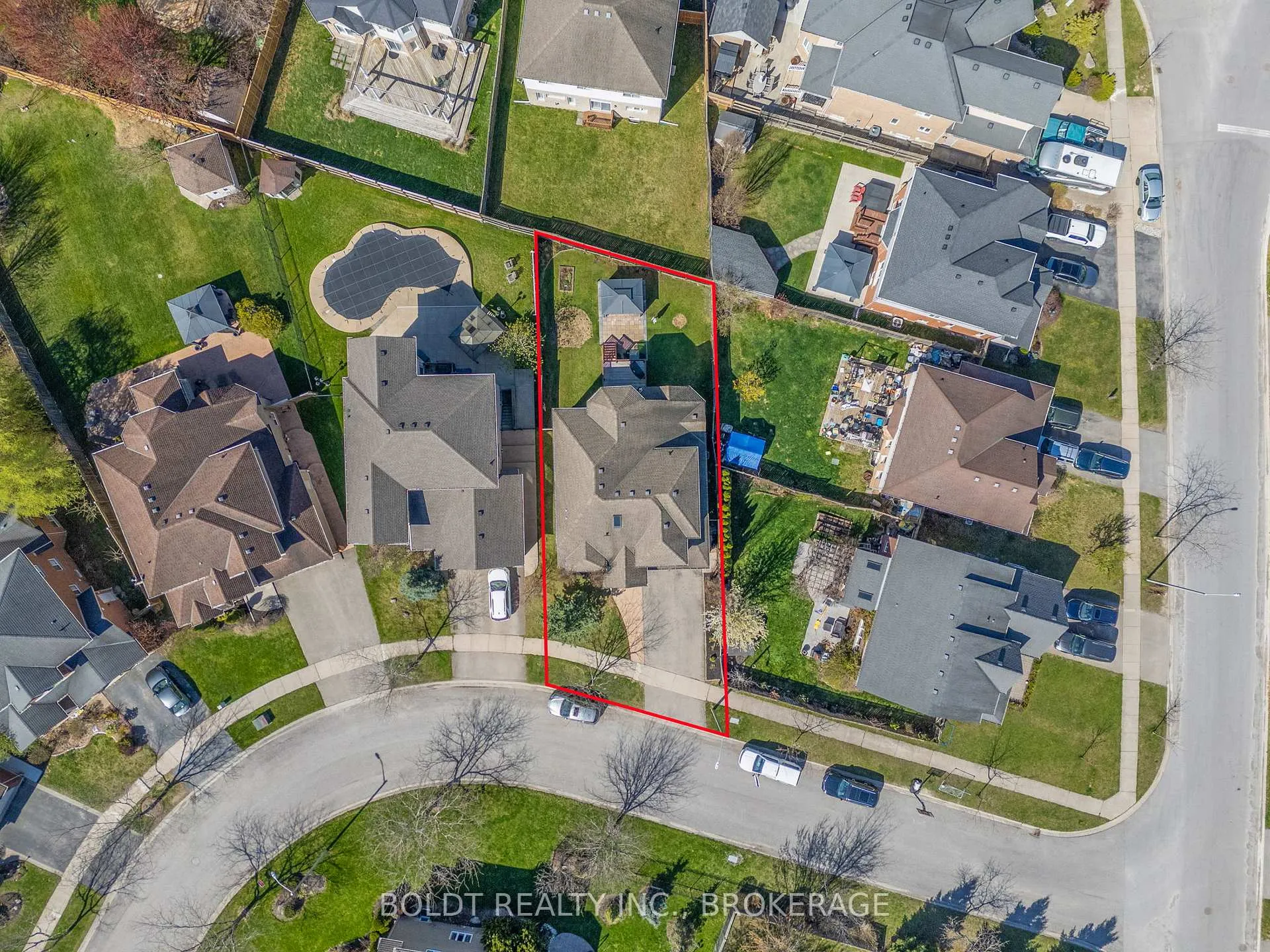 Photo 40 of 8114 Windsong Drive, Niagara Falls, Ascot — HOMEH