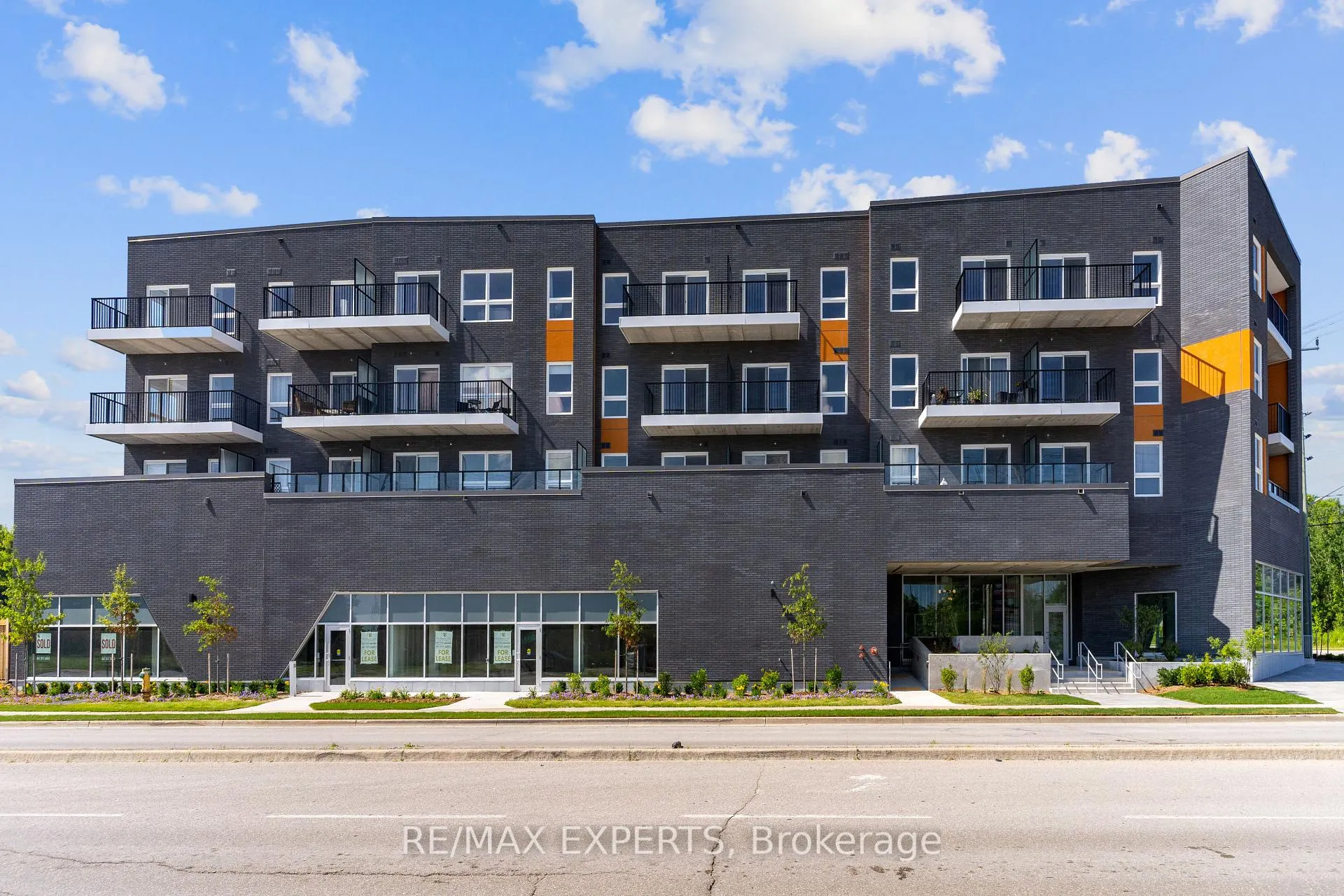 Photo 2 of Unit 420, 430 Essa Road, Barrie, Holly — HOMEH