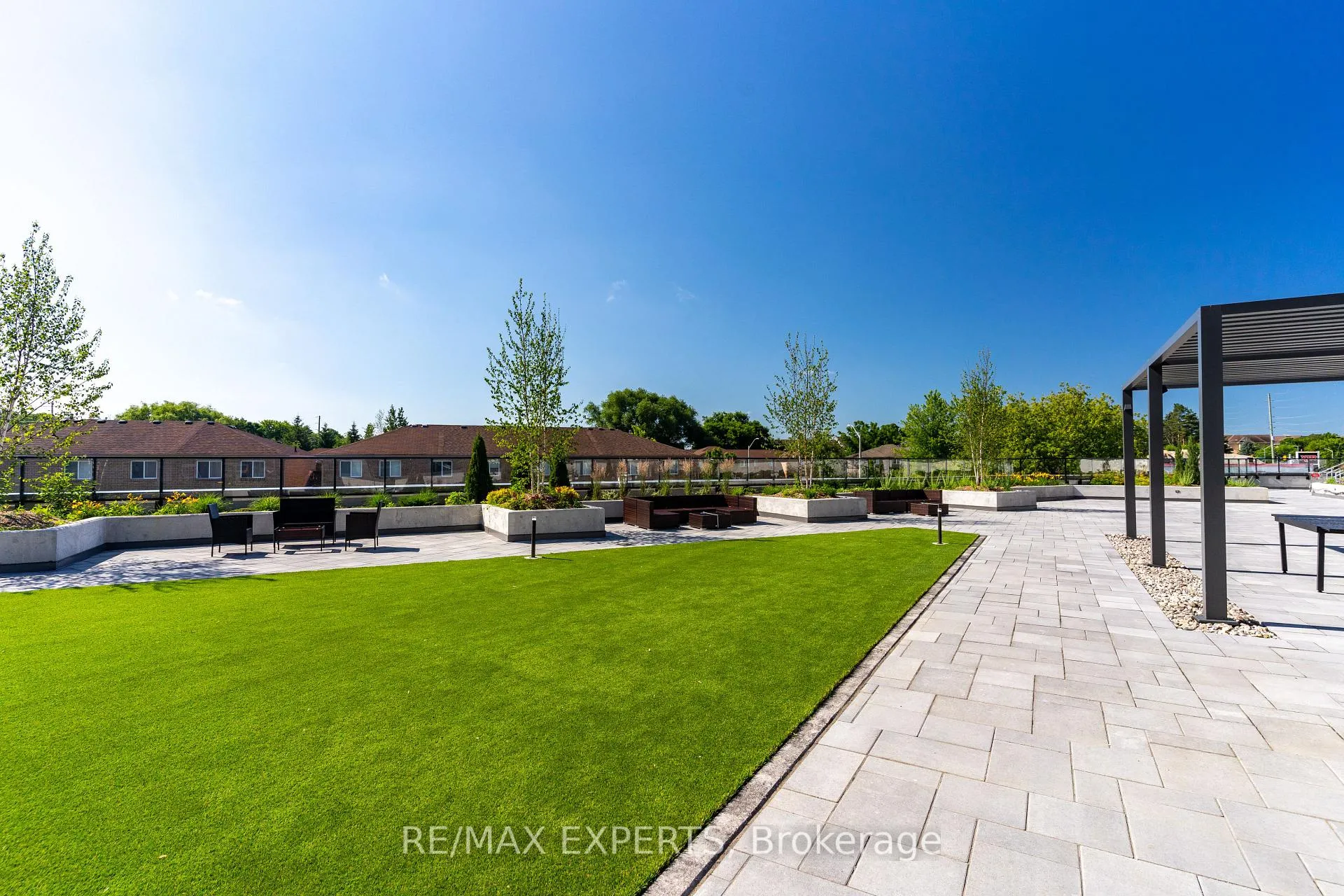 Photo 19 of Unit 420, 430 Essa Road, Barrie, Holly — HOMEH