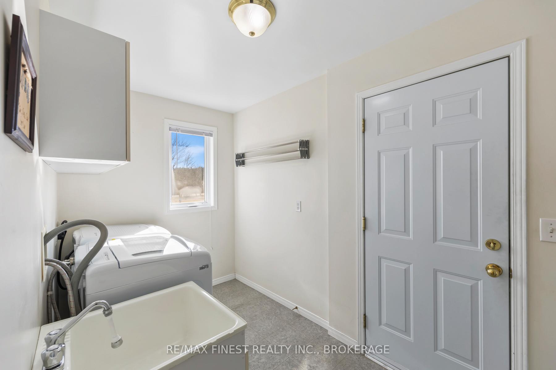 Photo 26 of 4360 Ashwood Drive, Frontenac, Frontenac South — HOMEH