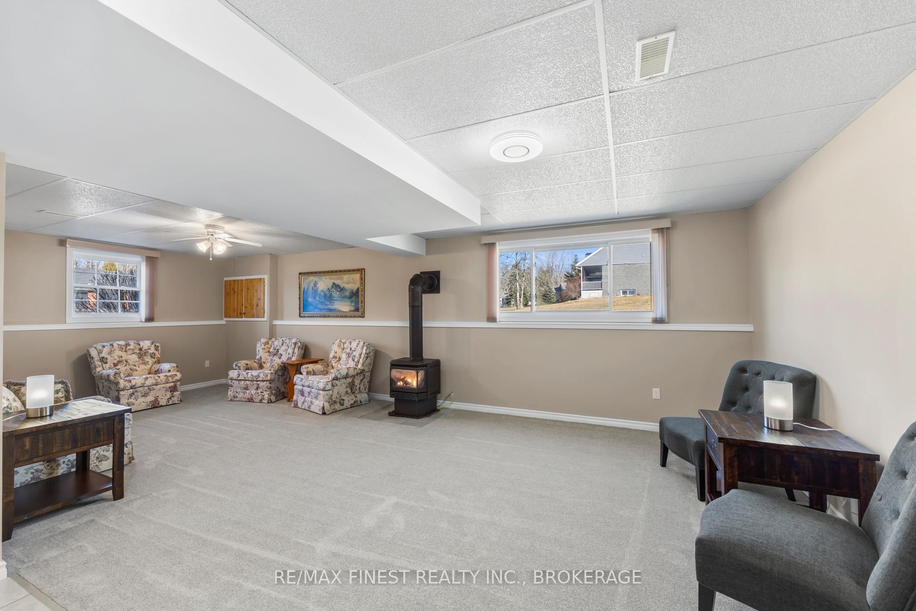 Photo 34 of 4360 Ashwood Drive, Frontenac, Frontenac South — HOMEH