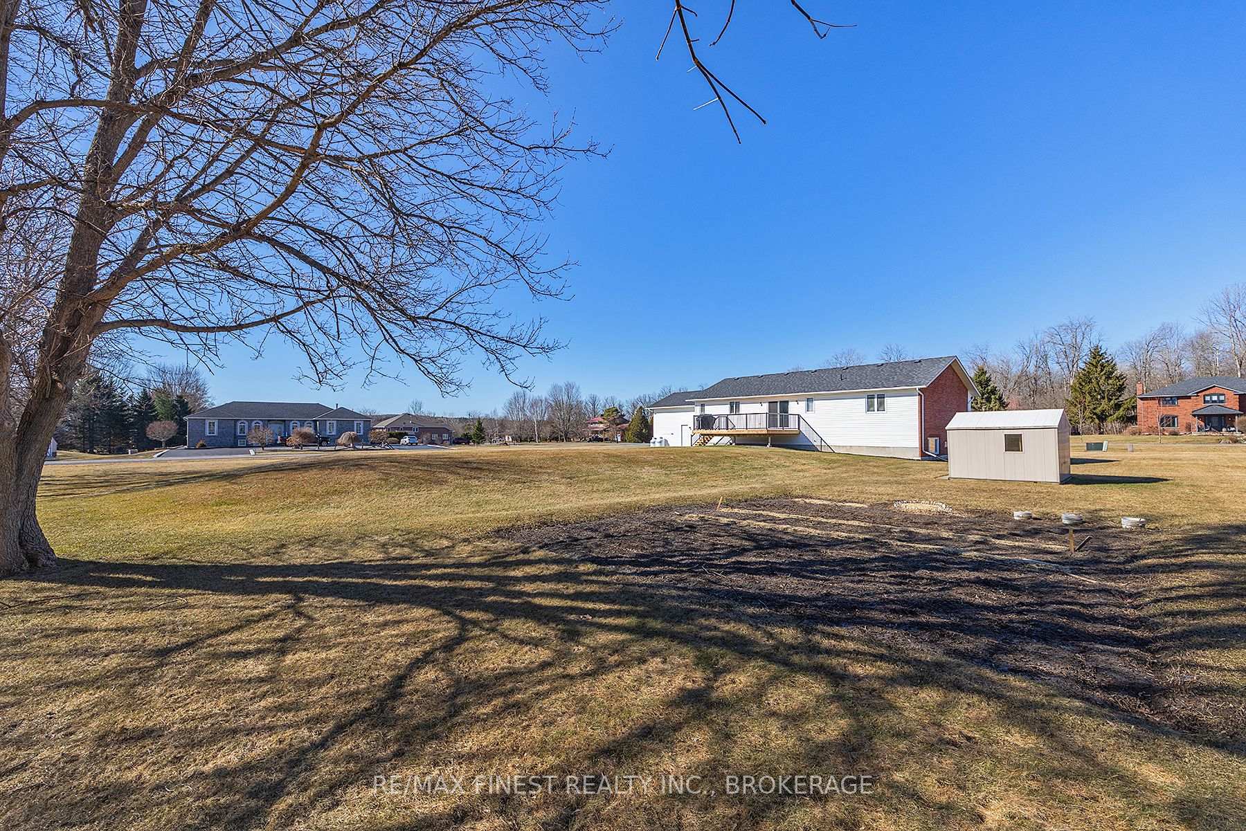 Photo 48 of 4360 Ashwood Drive, Frontenac, Frontenac South — HOMEH