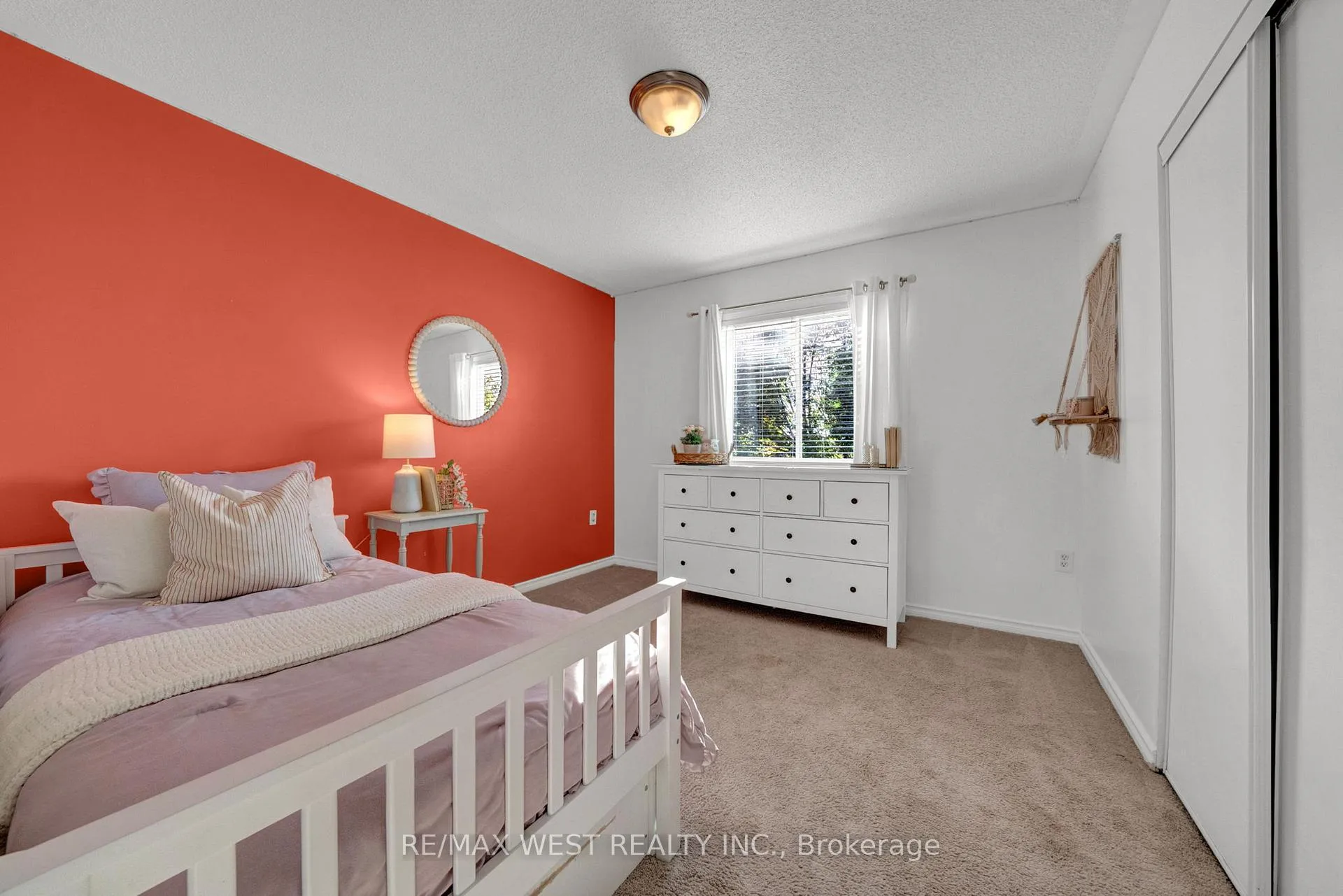 Photo 24 of 1436 Bridgeport Street, Oshawa, Taunton — HOMEH