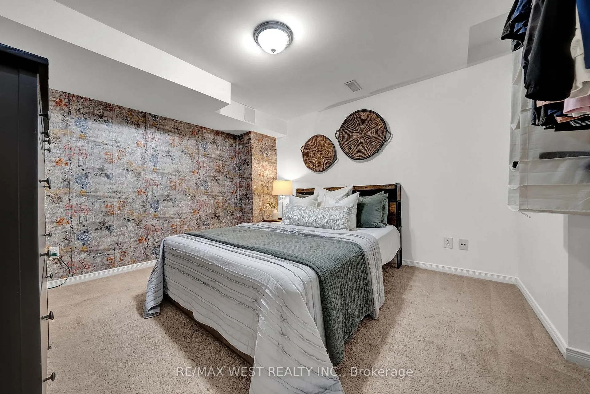 Photo 36 of 1436 Bridgeport Street, Oshawa, Taunton — HOMEH
