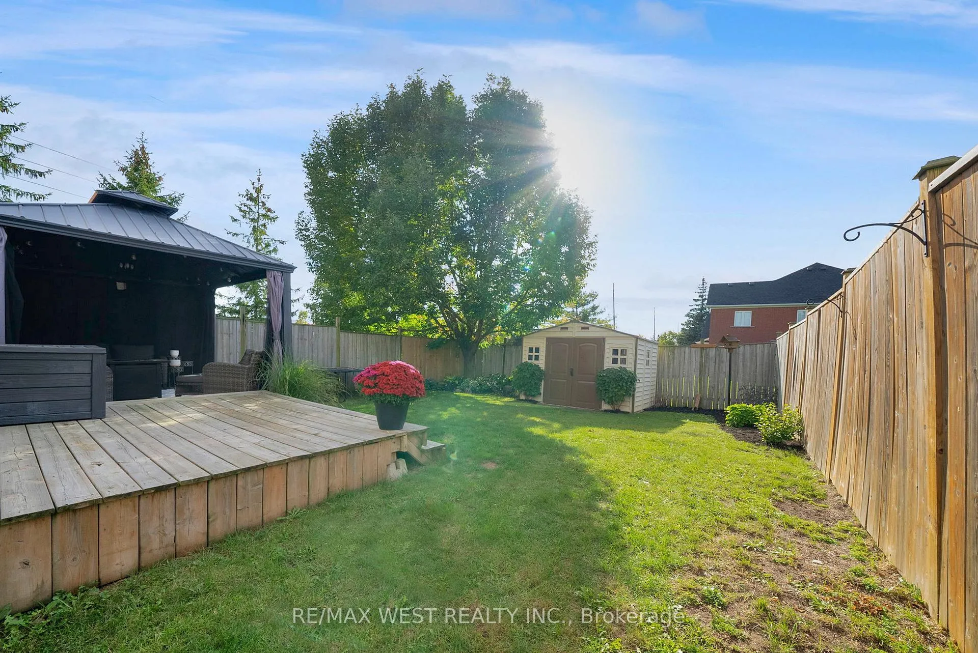 Photo 38 of 1436 Bridgeport Street, Oshawa, Taunton — HOMEH