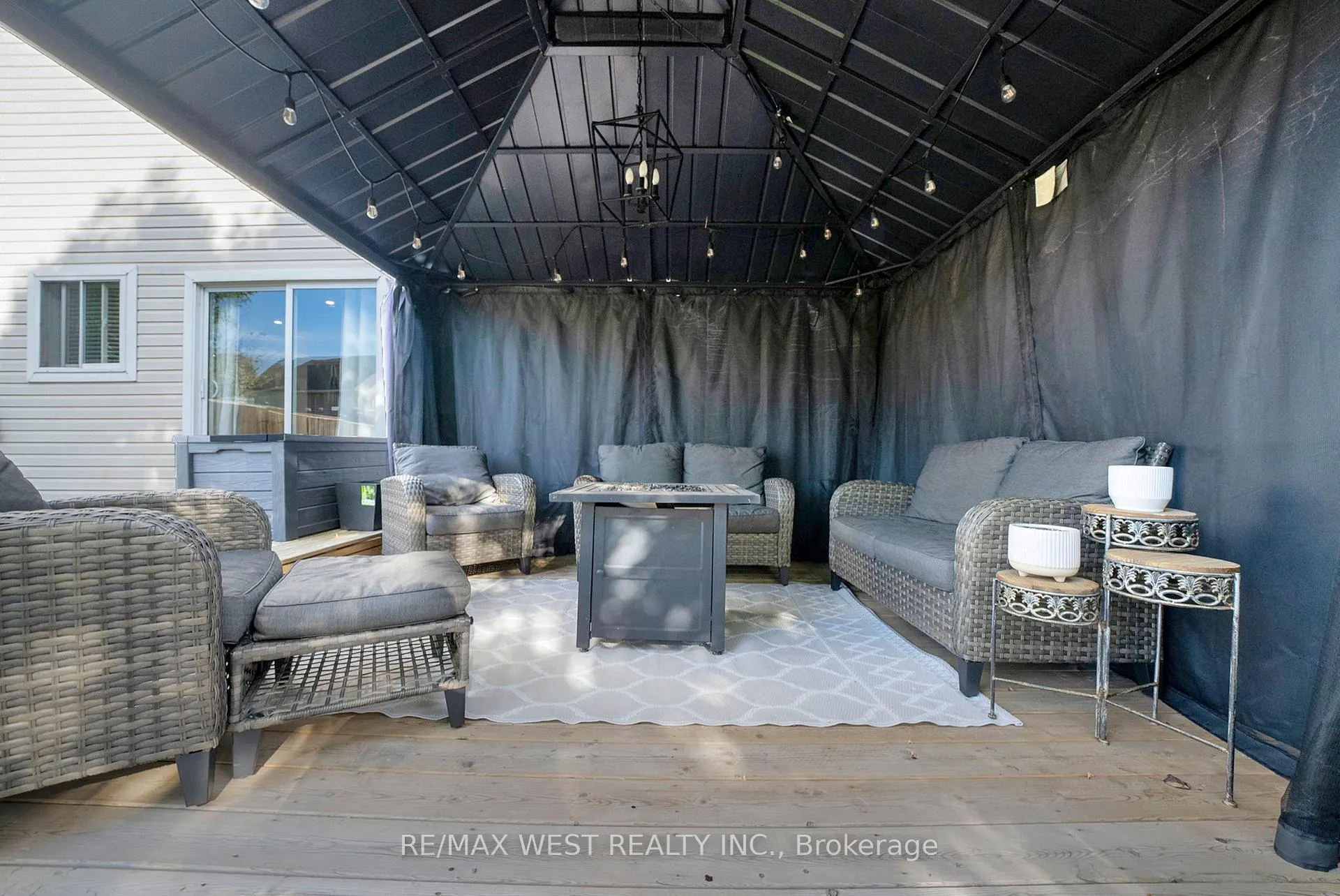 Photo 42 of 1436 Bridgeport Street, Oshawa, Taunton — HOMEH