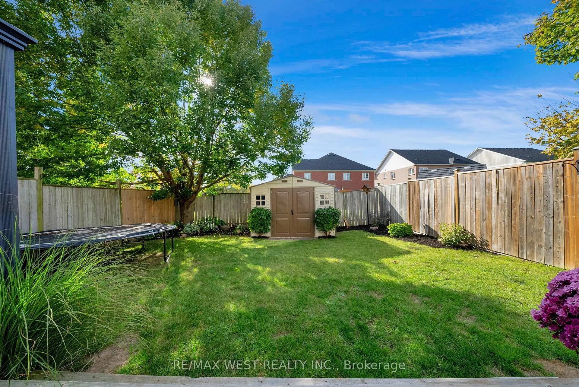 Photo 45 of 1436 Bridgeport Street, Oshawa, Taunton — HOMEH