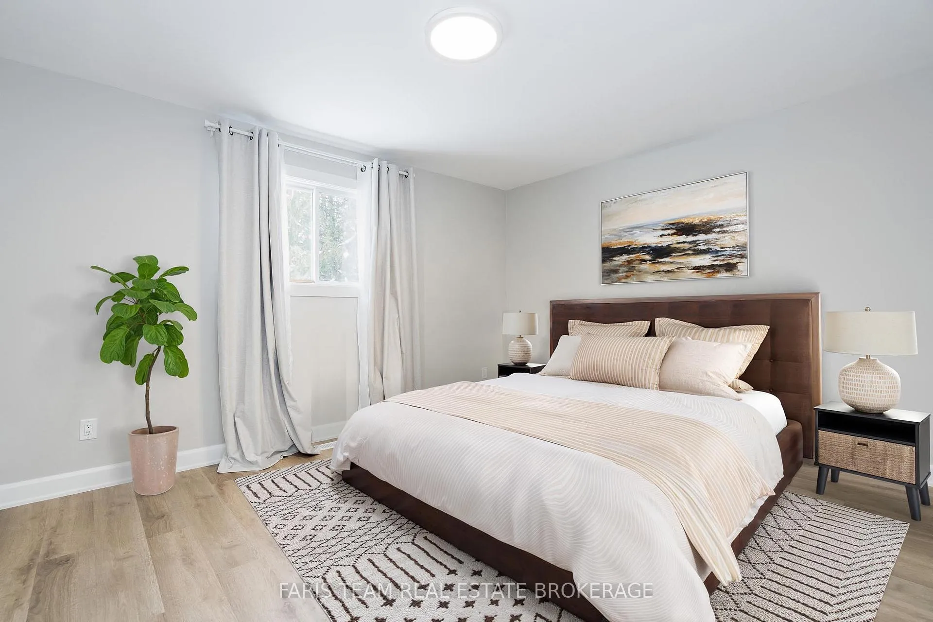 Photo 15 of 214 Huronia Road, Barrie, Painswick North — HOMEH
