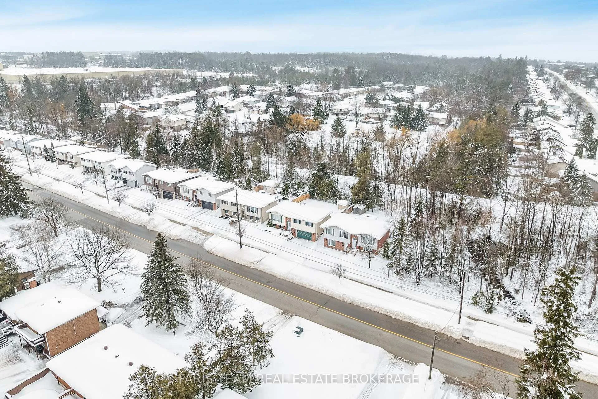 Photo 36 of 214 Huronia Road, Barrie, Painswick North — HOMEH