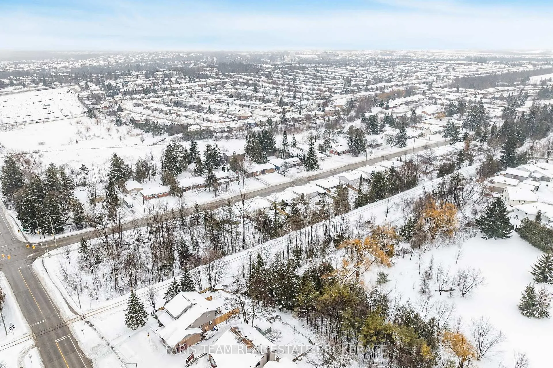 Photo 38 of 214 Huronia Road, Barrie, Painswick North — HOMEH